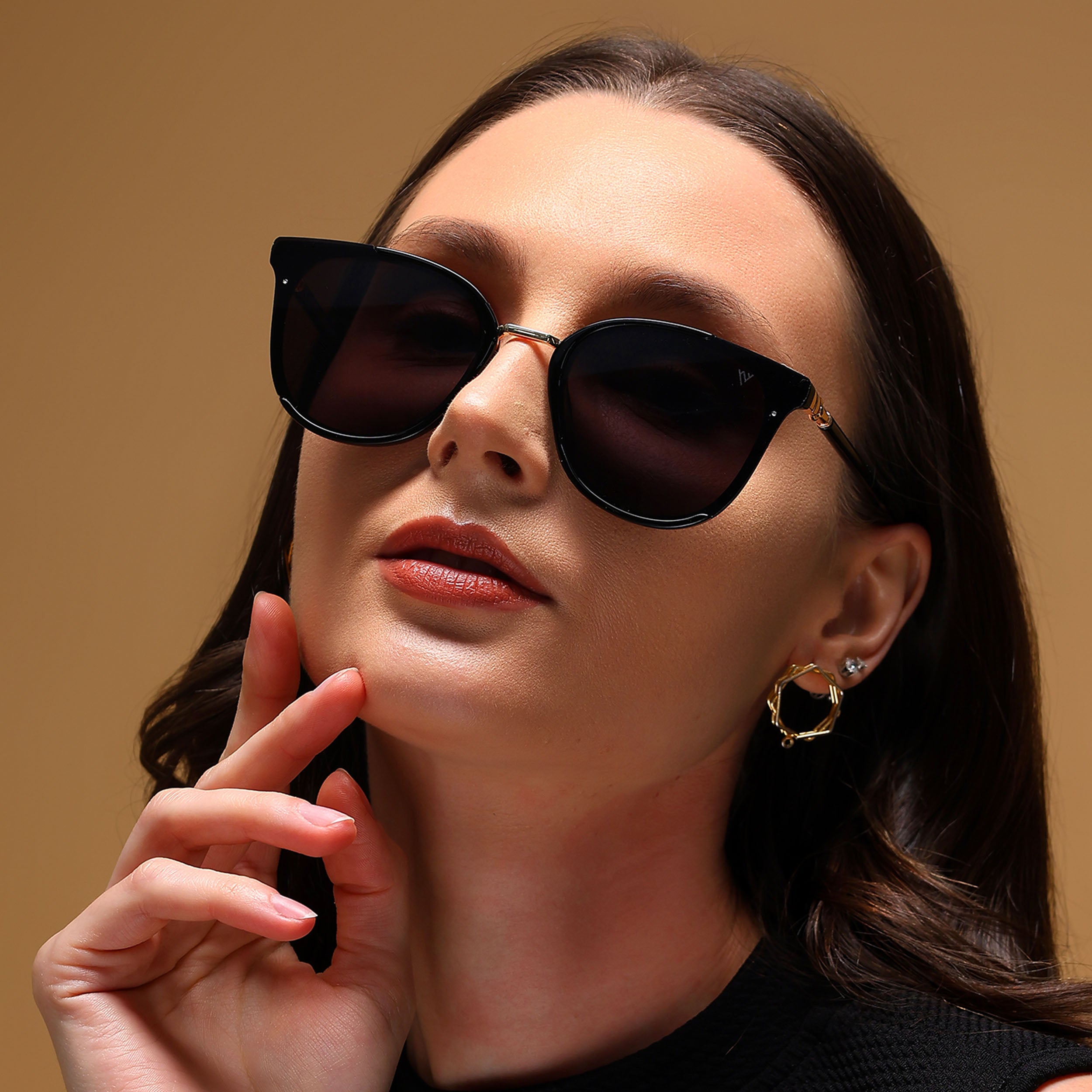 Vixen | Cateye Sunglasses (Black Lens | Black Frame - MG3175)