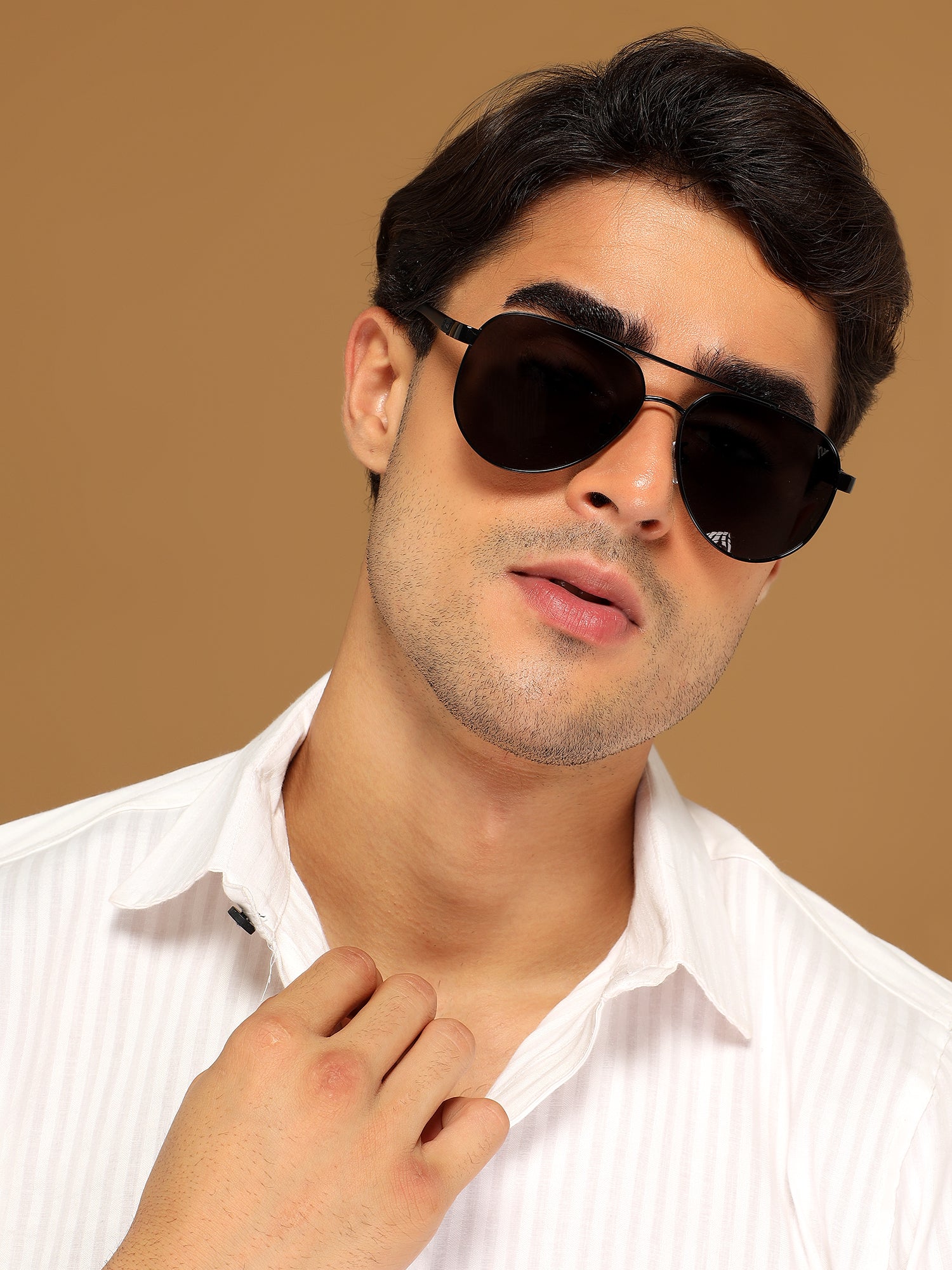 Sukhoi | Black Aviator Polarized Sunglasses for Men & Women | Black Lens - PMG7138