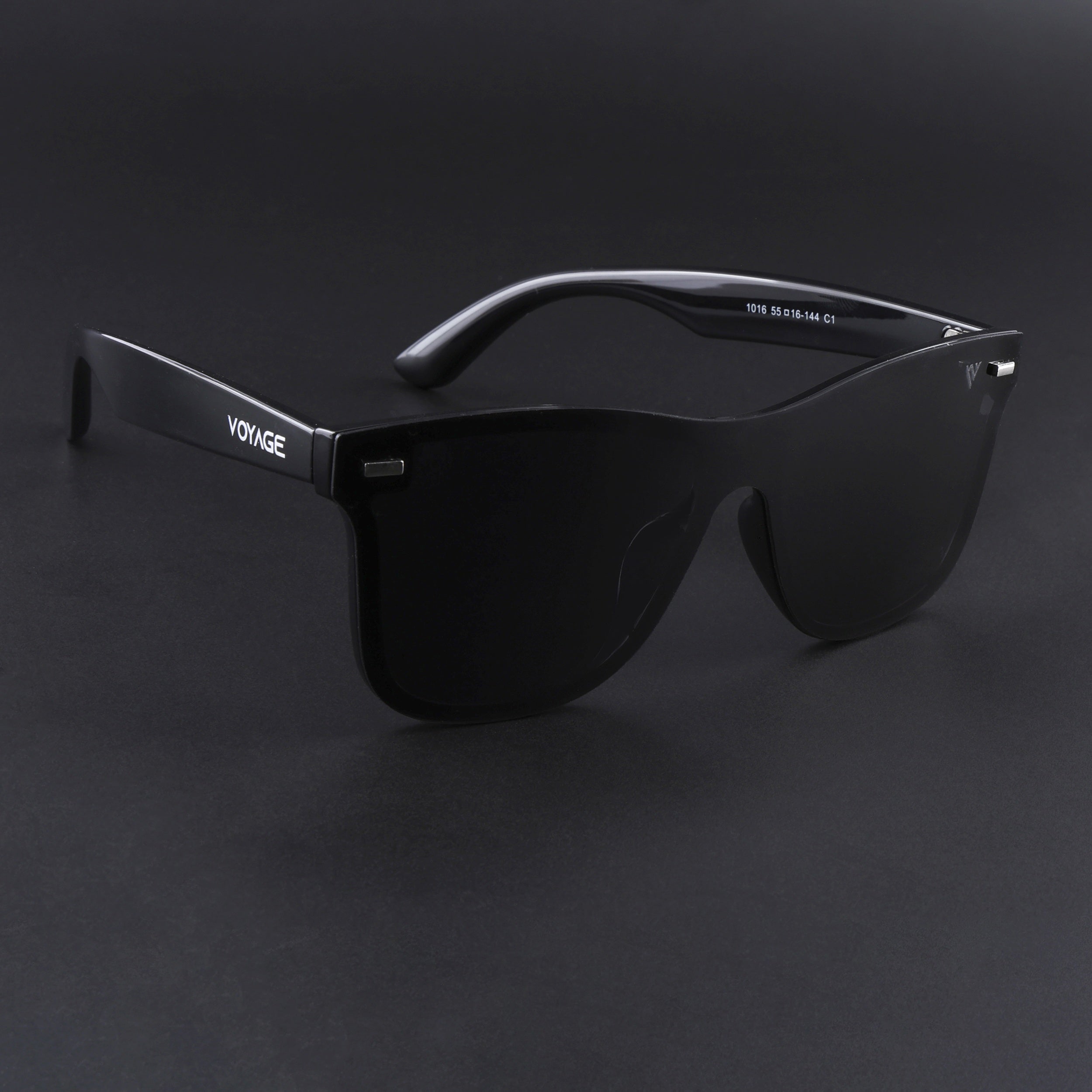 Mooze | Shine Black Polarized Wayfarer Sunglasses | PMG3979