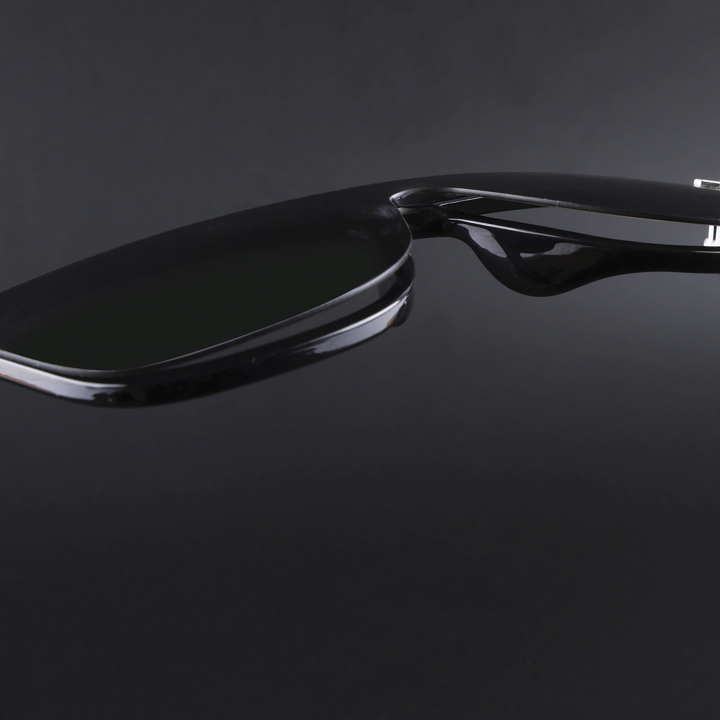 Mooze | Shine Black Polarized Wayfarer Sunglasses | PMG3979