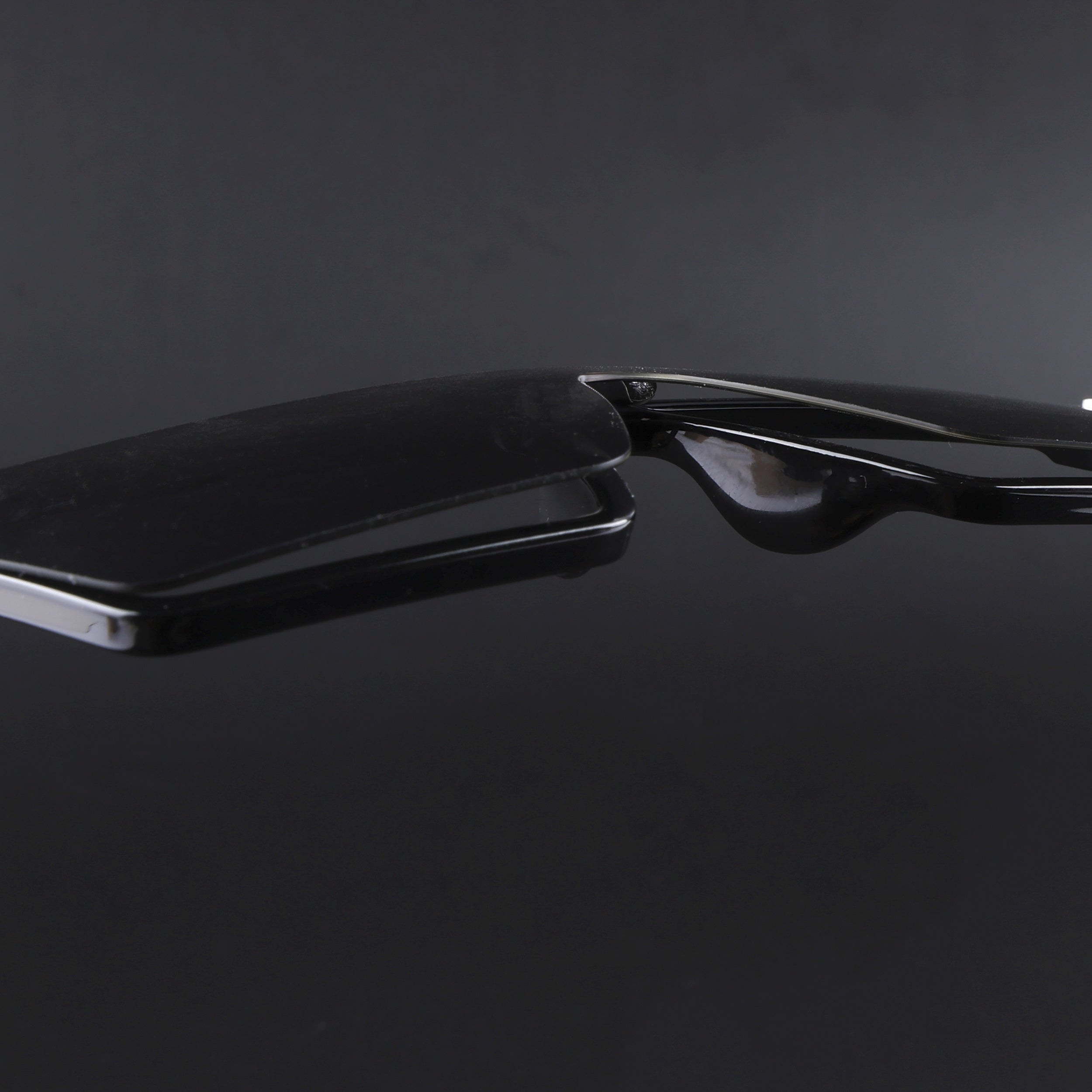 illume | Shine Black Polarized Wayfarer Sunglasses - PMG3970