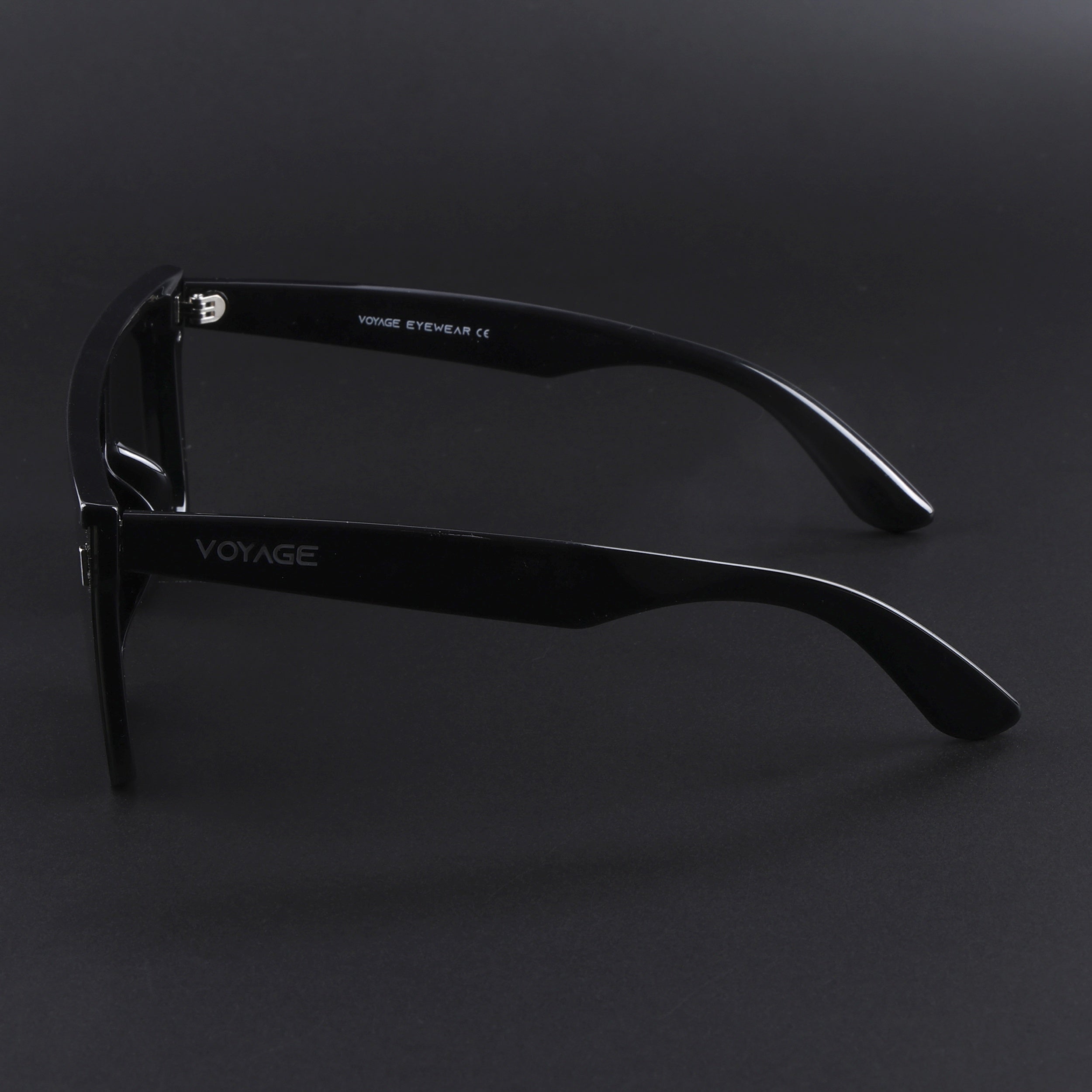 Rover | Black Polarized Wayfarer Sunglasses - PMG4574