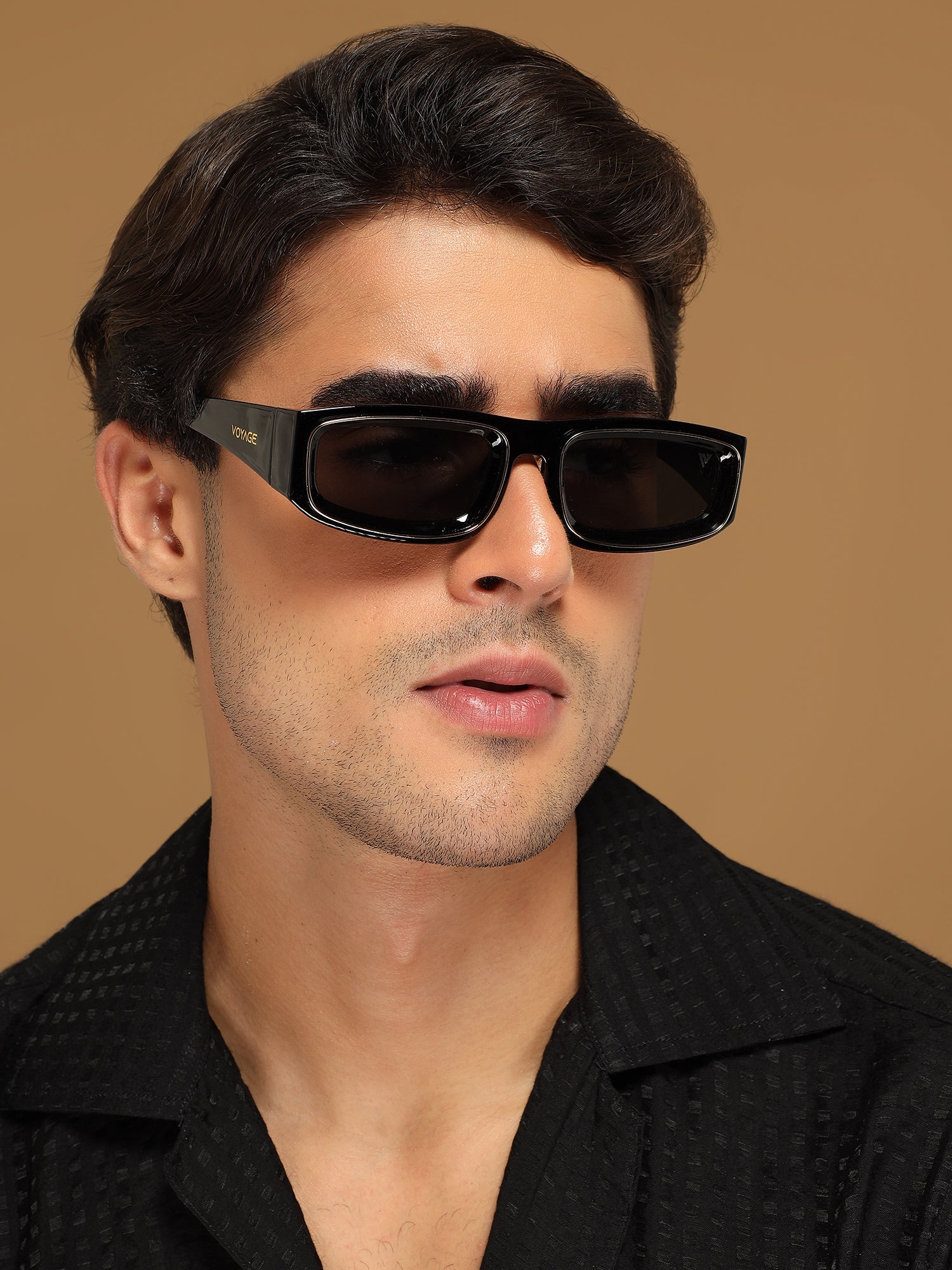 Old Smuggler | Shine Black Unisex Sunglasses | Black Lens - MG6575