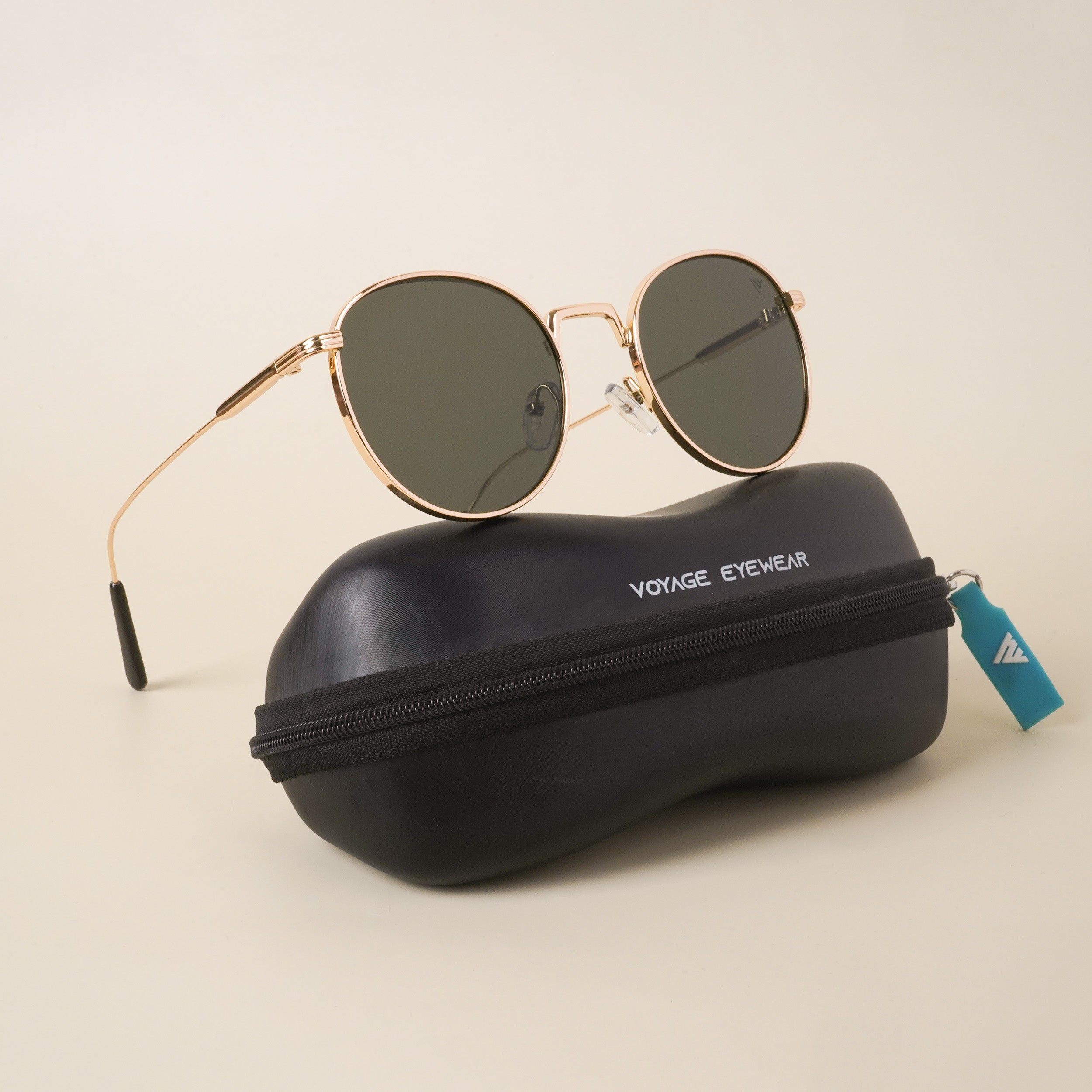 Voyage Round Green Sunglasses MG3048