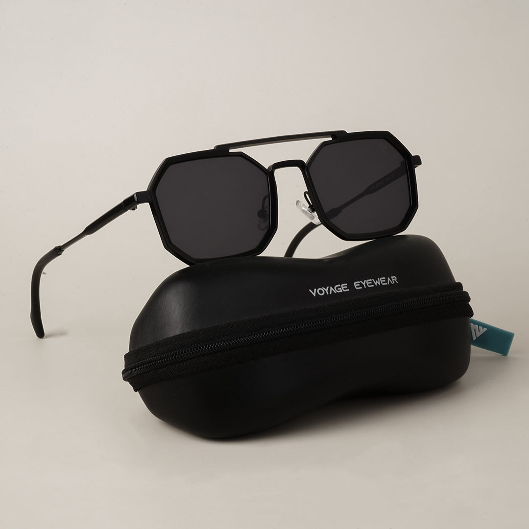 Voyage Retro Square Black Sunglasses MG3620
