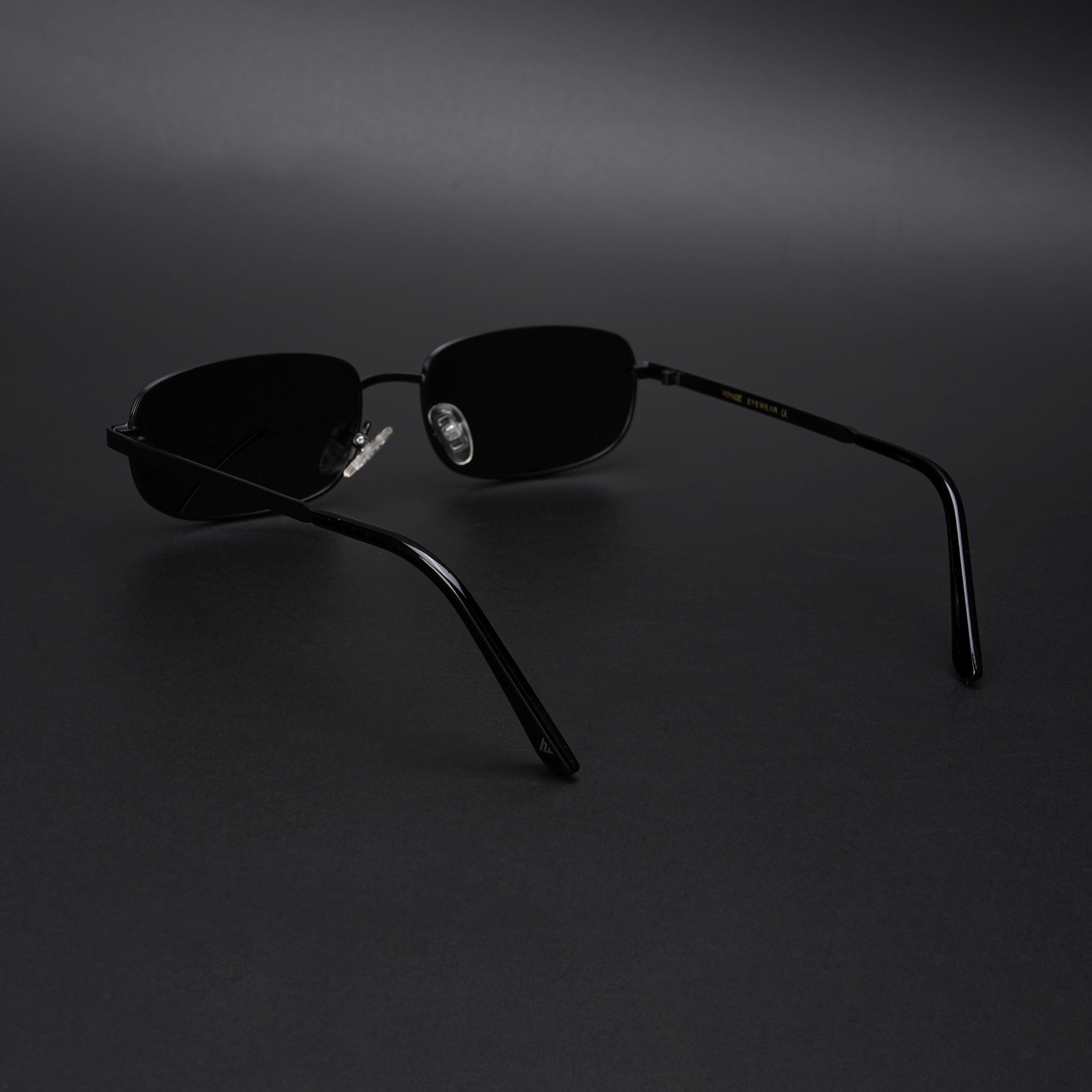 Vesper | Black Polarized Rectangle Sunglasses (Black Lens - PMG5845)