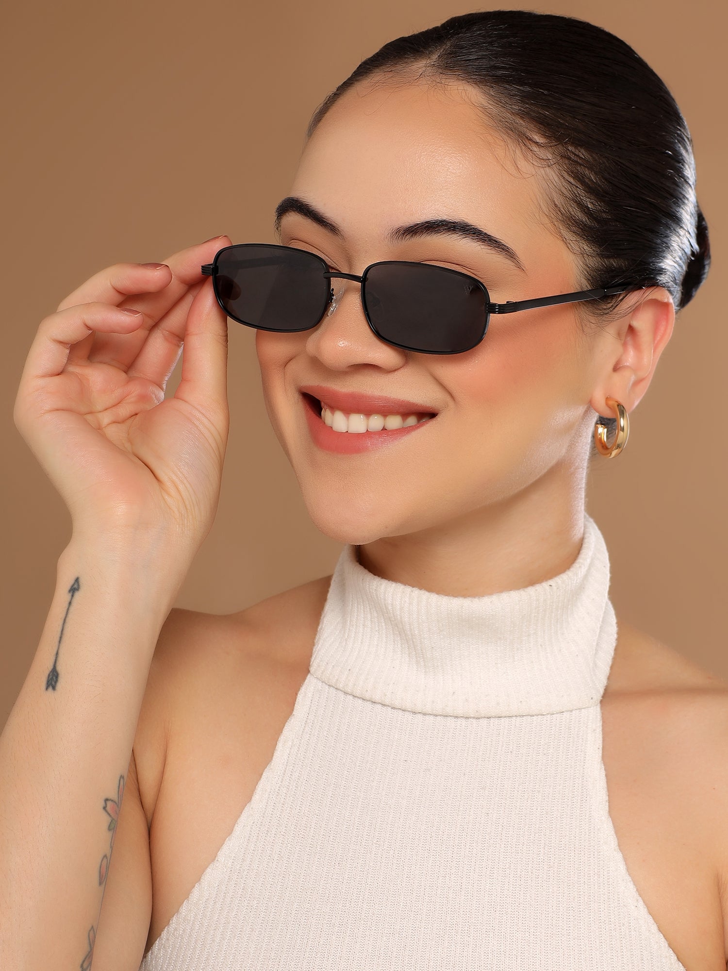 Vesper | Black Polarized Rectangle Sunglasses (Black Lens - PMG5845)