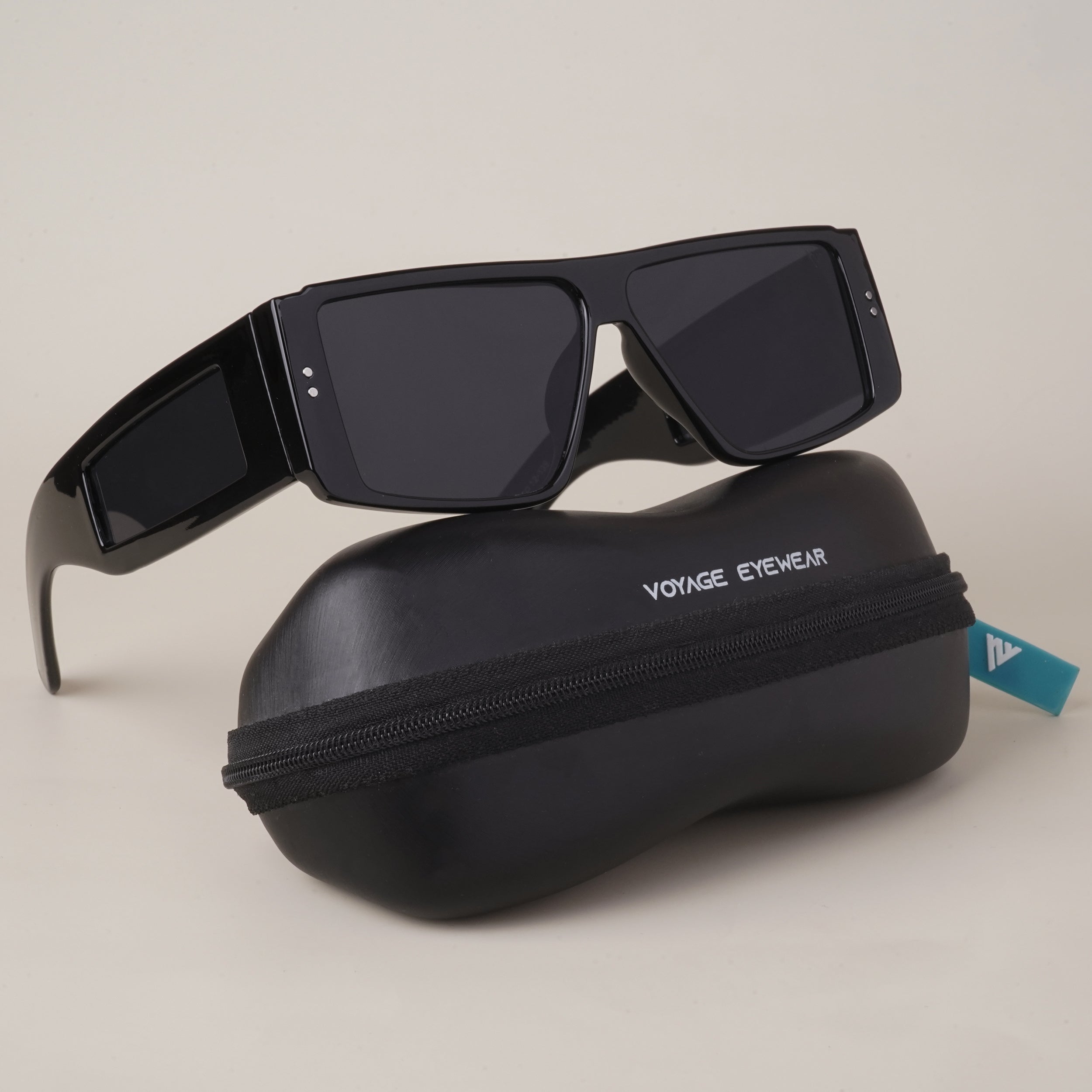 Voyage Black Wayfarer Sunglasses - MG3706