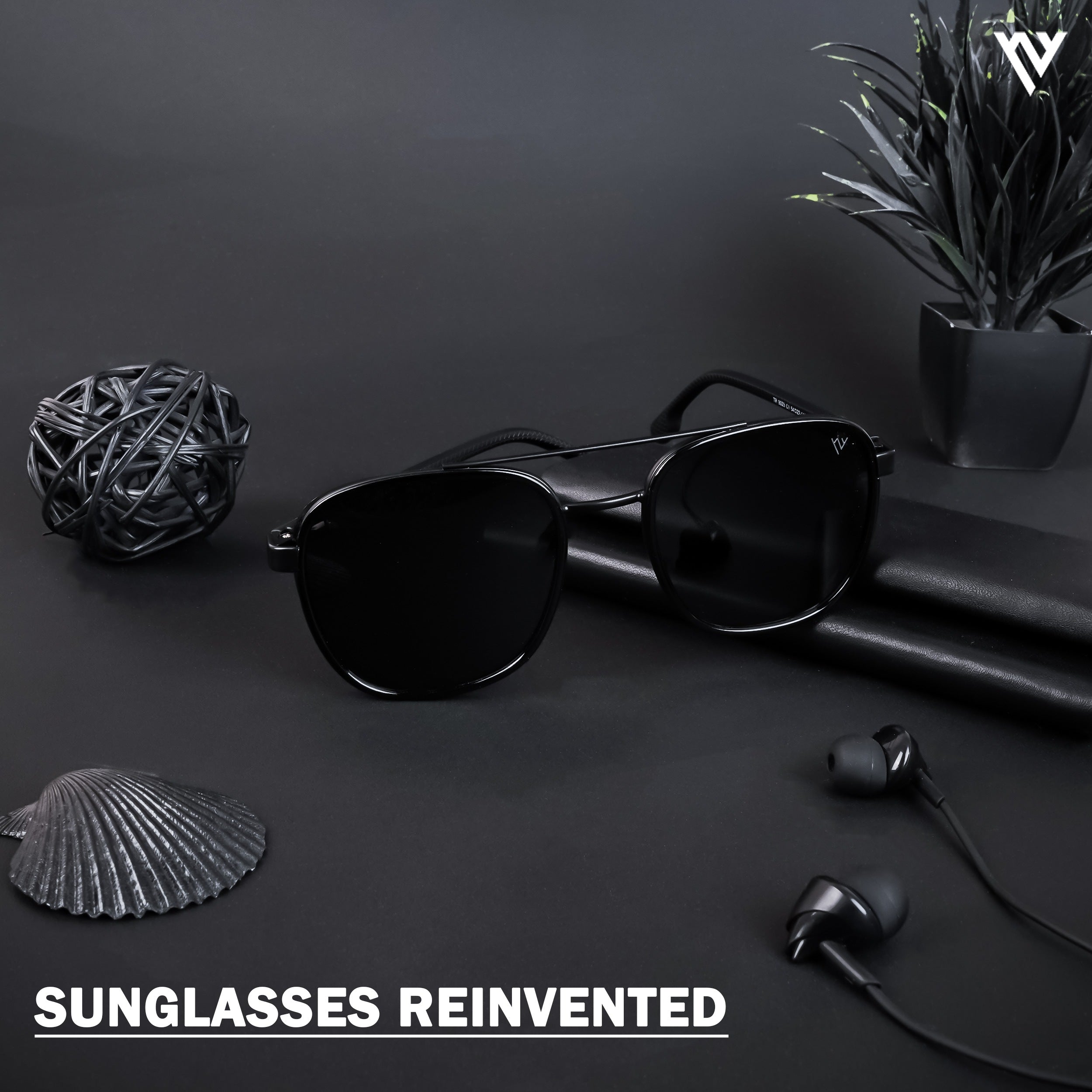 Voyage Exclusive Shine Black Polarized Wayfarer Sunglasses for Men & Women - PMG4438