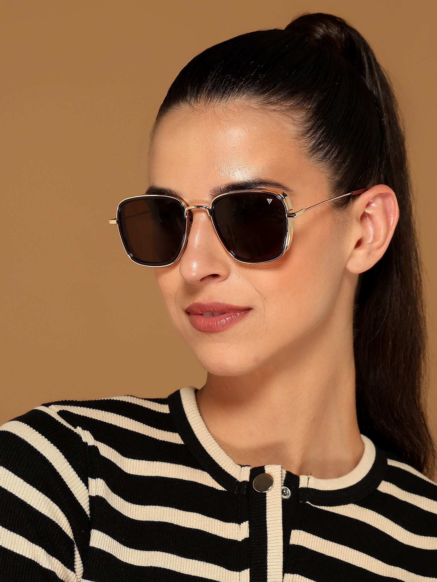 Rogue | Retro Square Brown Sunglasses MG2969