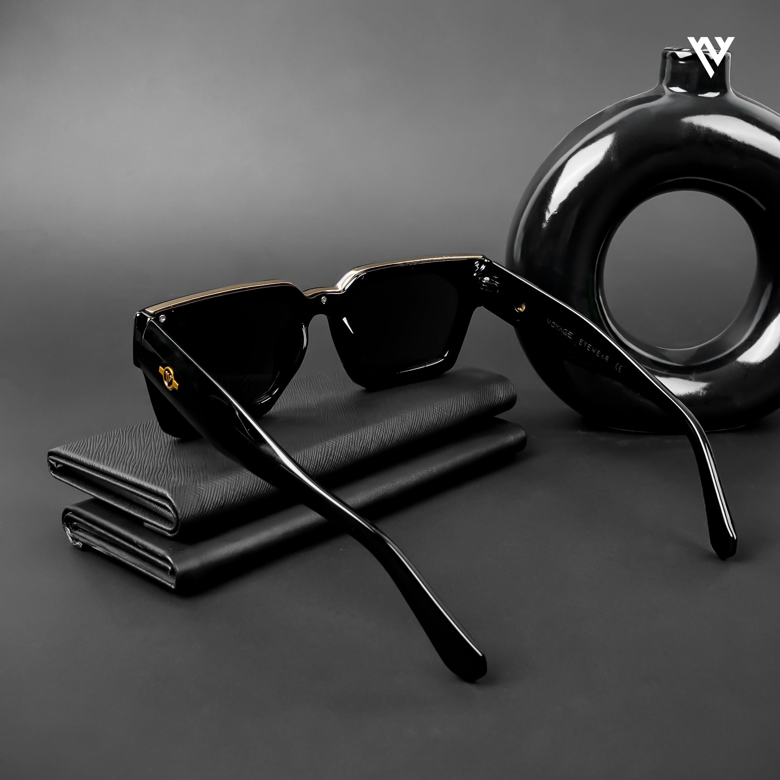 Phantom X | Black Polarized Wayfarer Sunglasses - PMG4114