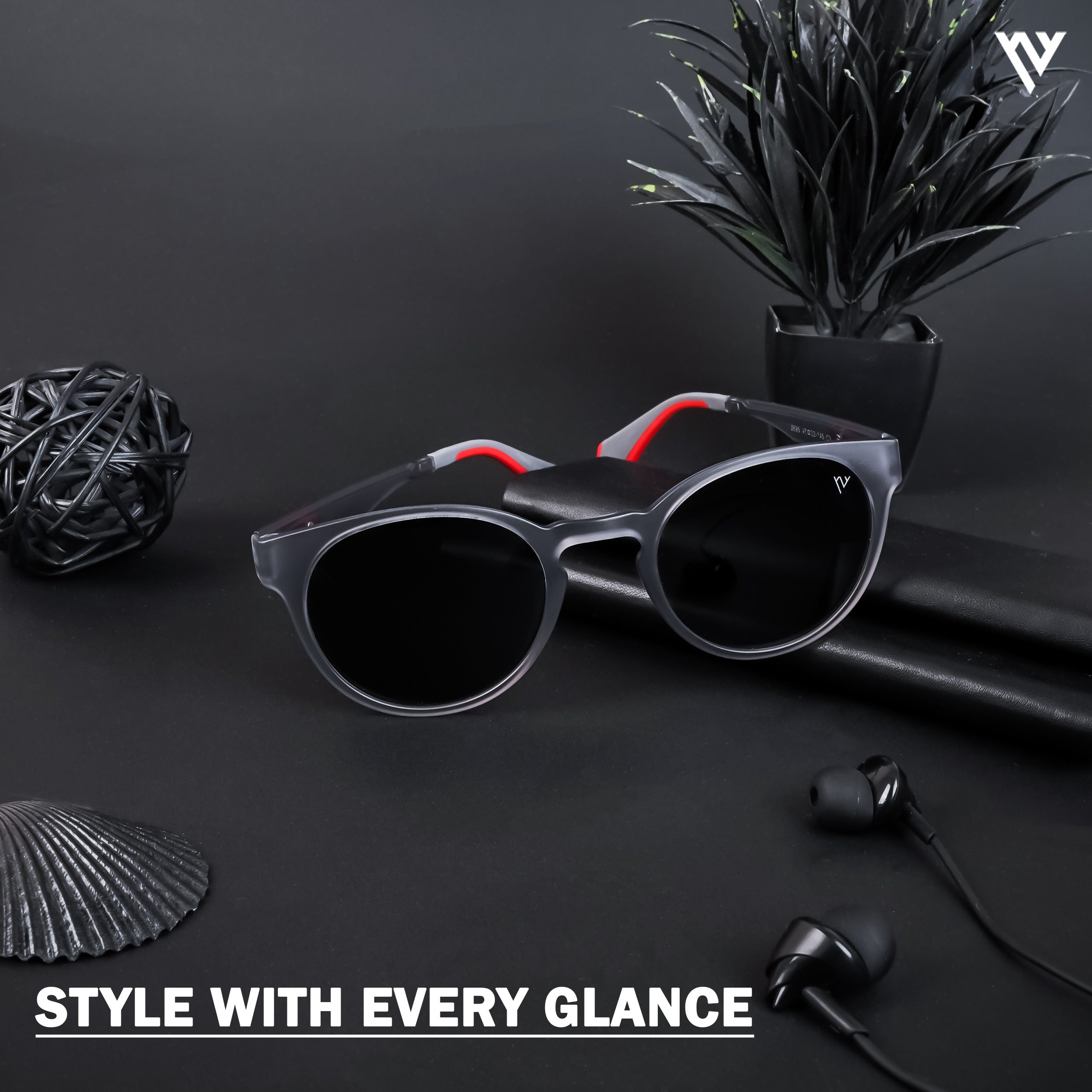 Active Grey Polarized Round Sunglasses - PMG4457