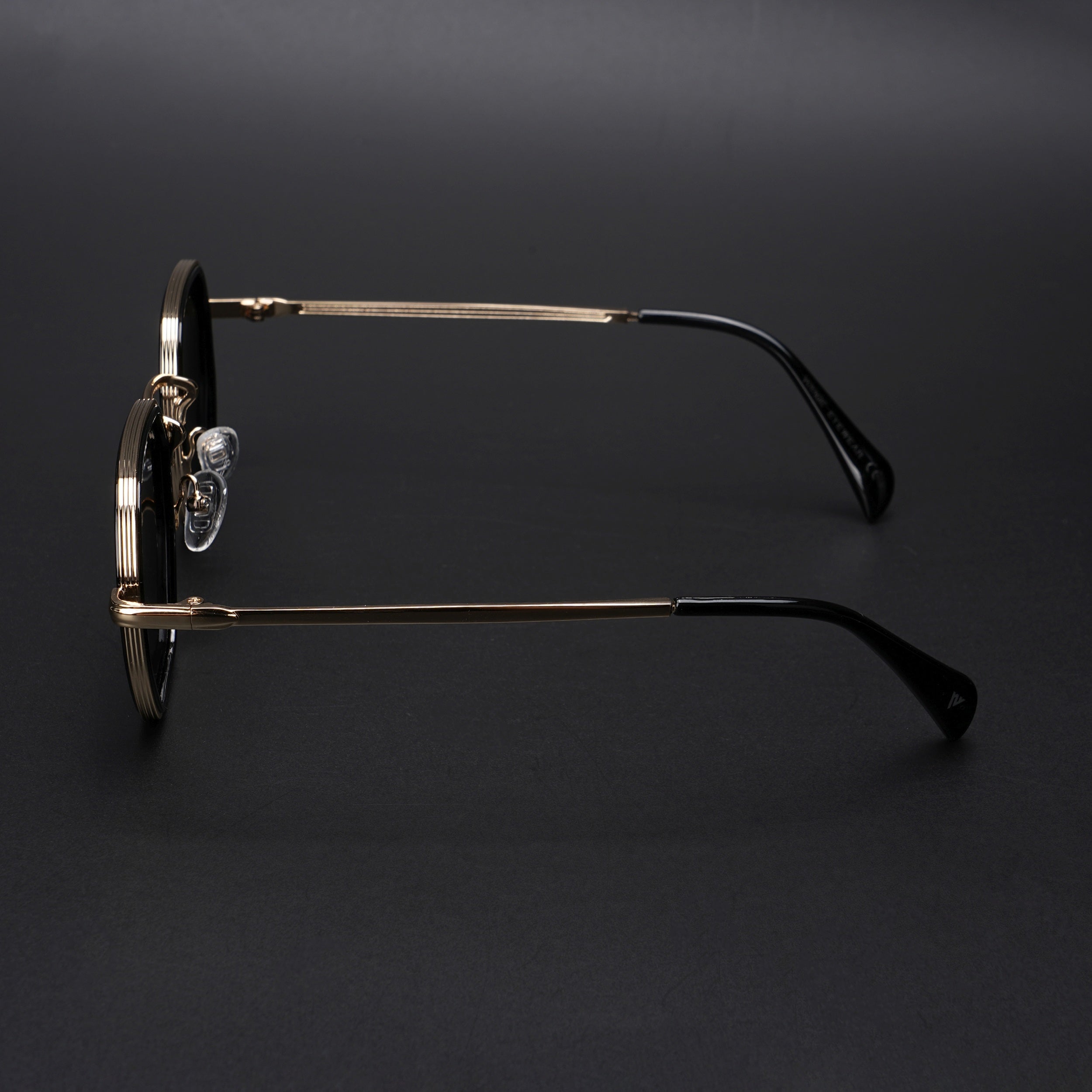 Geometric Polarized Sunglasses (Black Lens | Golden Frame - PMG5853)