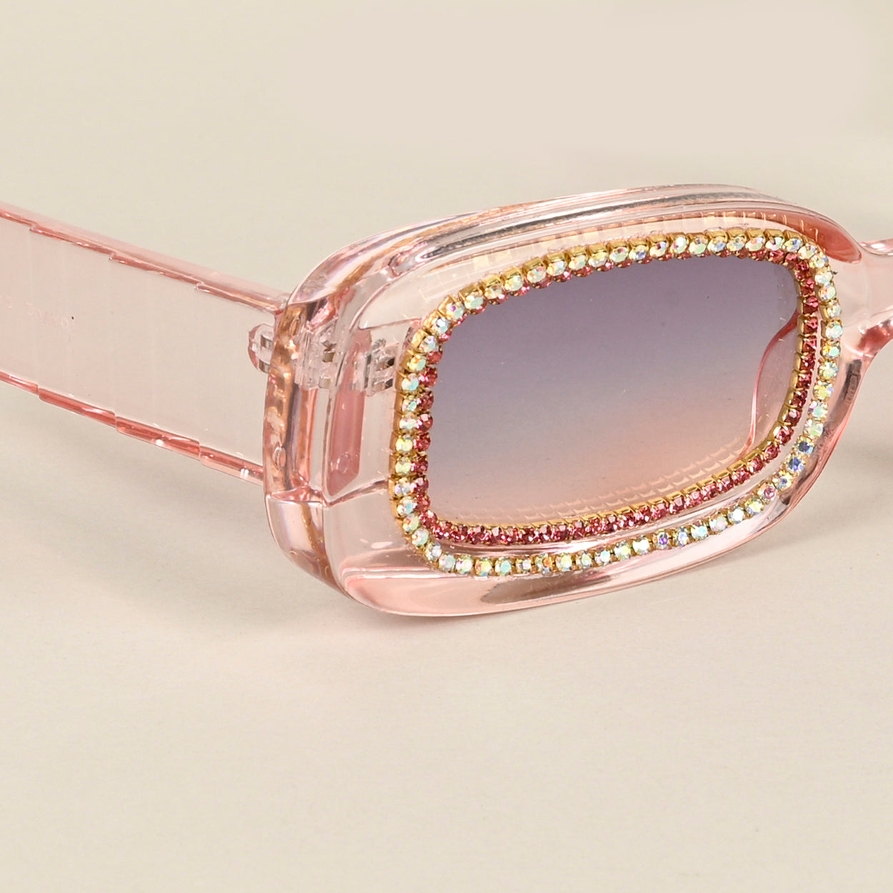 Voyage Purple & Pink Oval Sunglasses for Women (3913MG4360)
