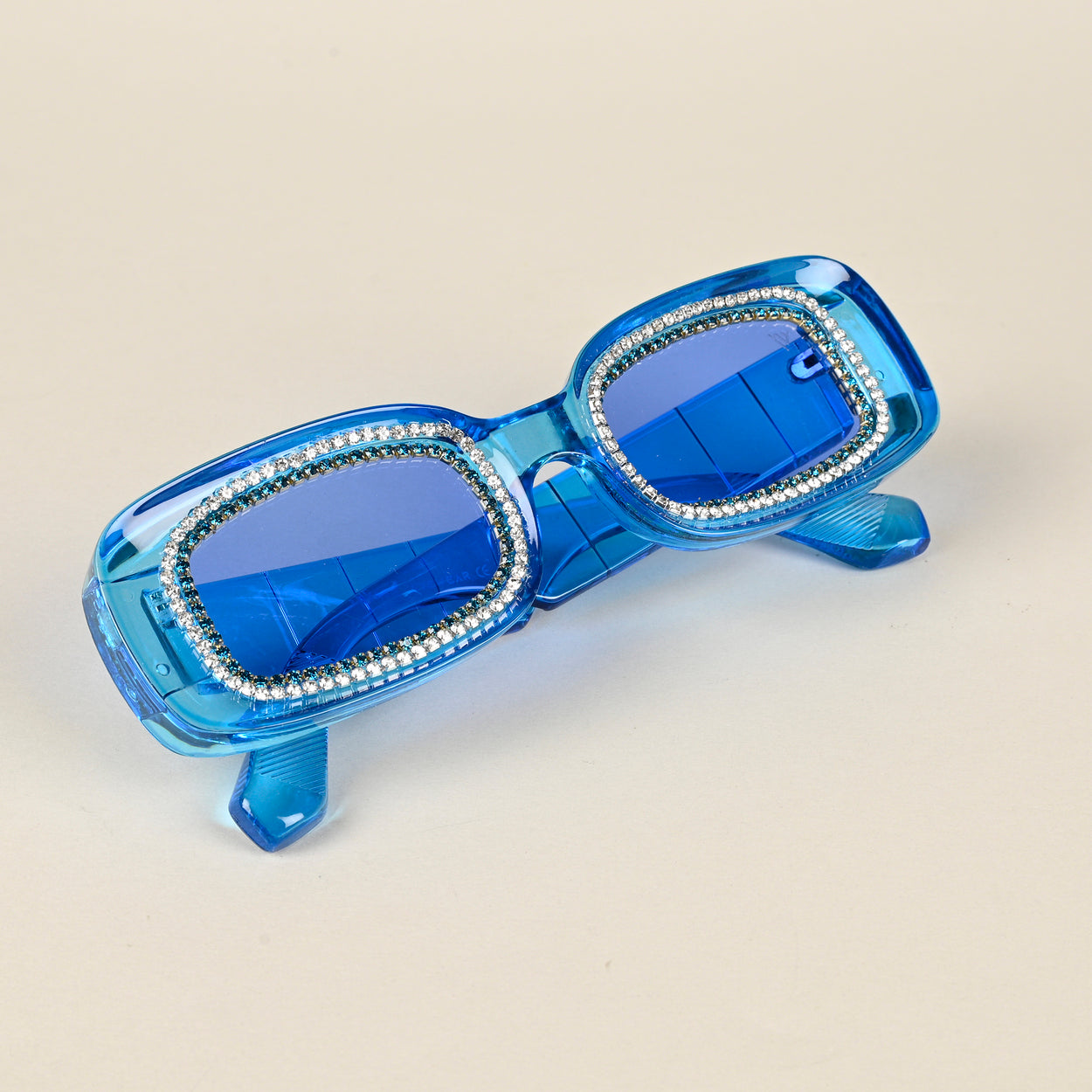 Voyage Blue Oval Sunglasses for Women (3913MG4361)