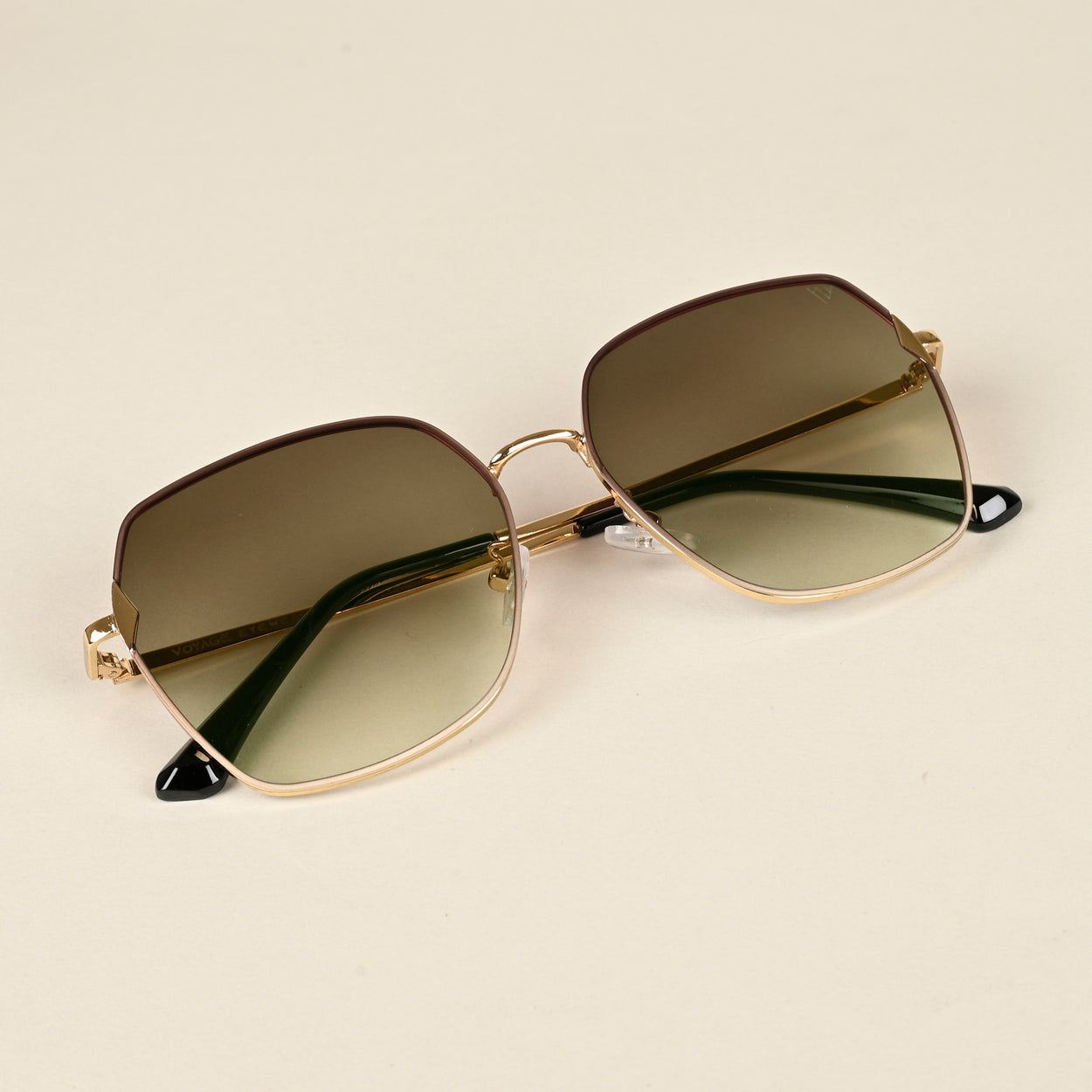 Voyage Green Oversize Sunglasses for Women (444MG4329)