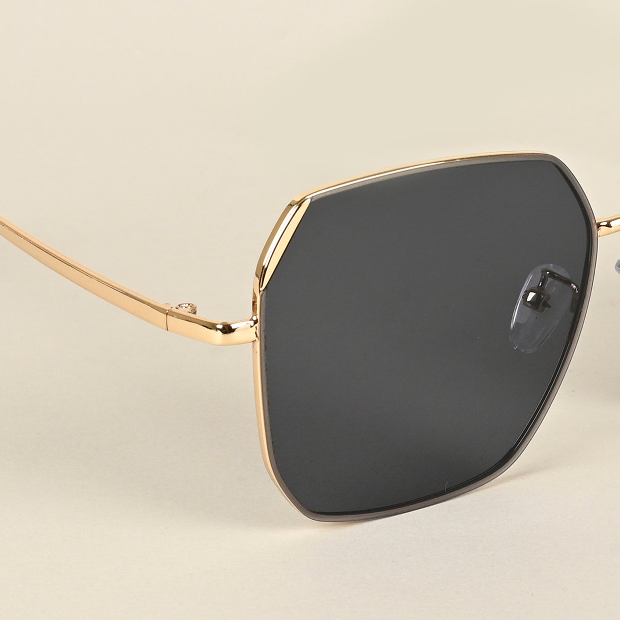Voyage Black Square Sunglasses for Men & Women (450MG4337)