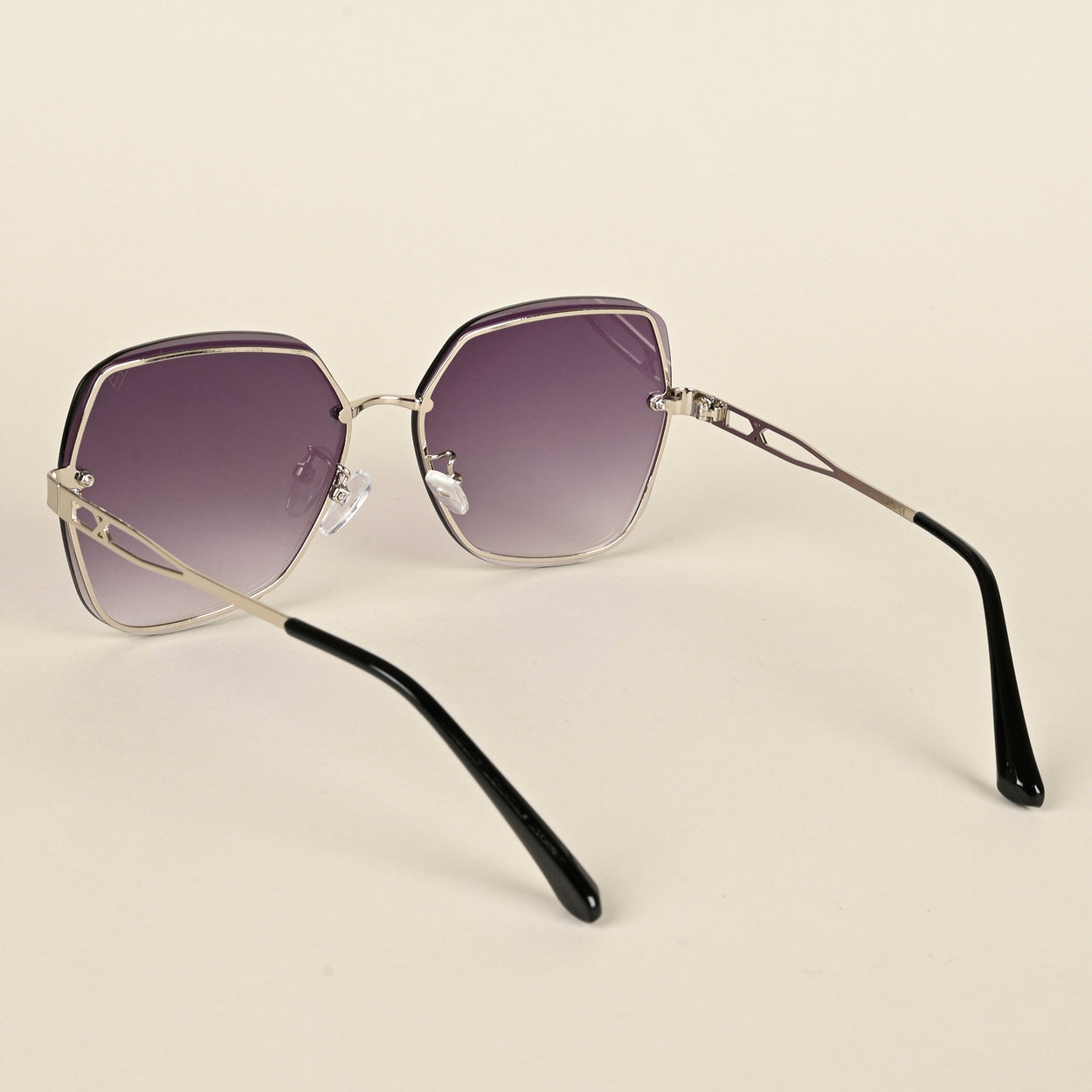 Voyage Grey Oversize Sunglasses for Women (456MG4319)