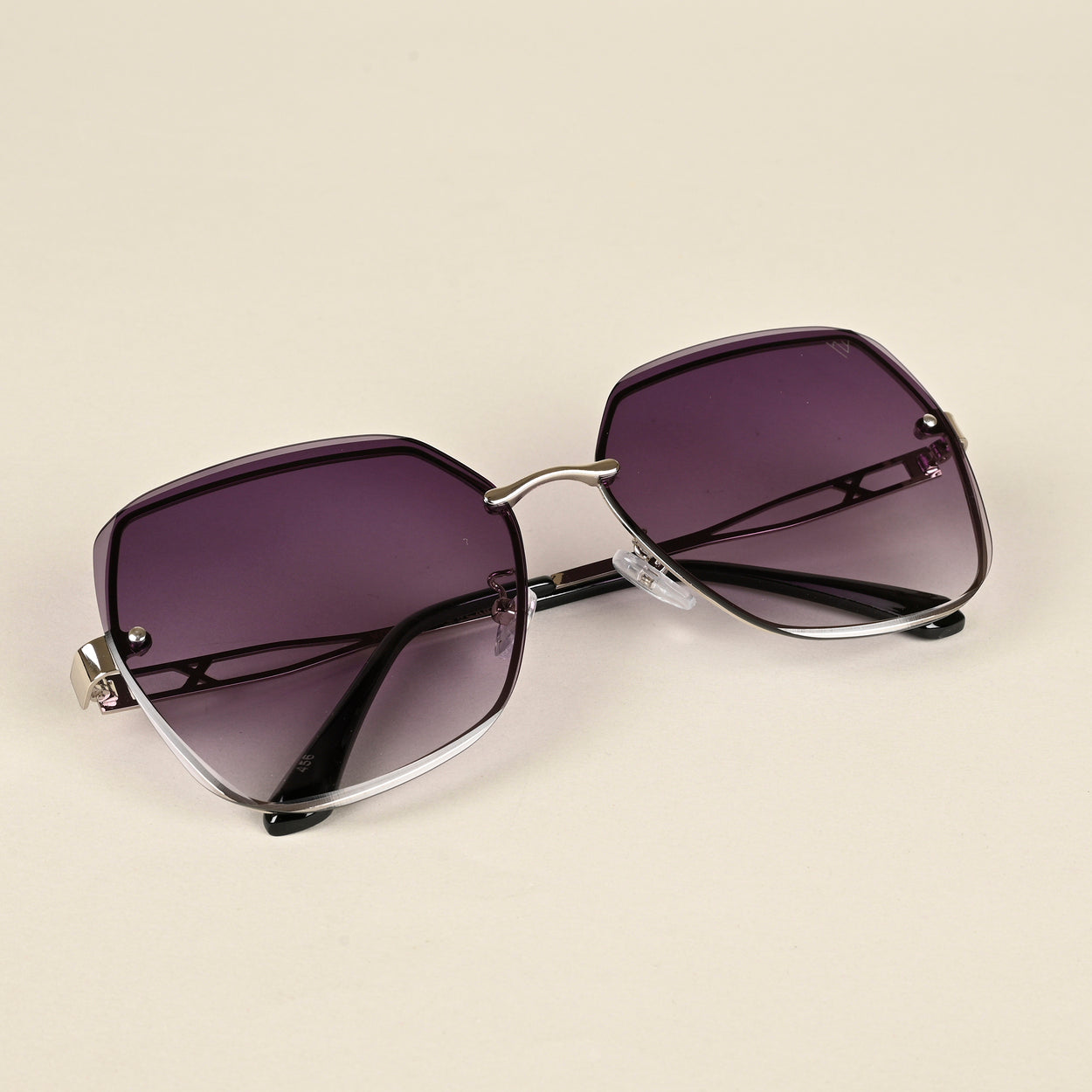 Voyage Grey Oversize Sunglasses for Women (456MG4319)