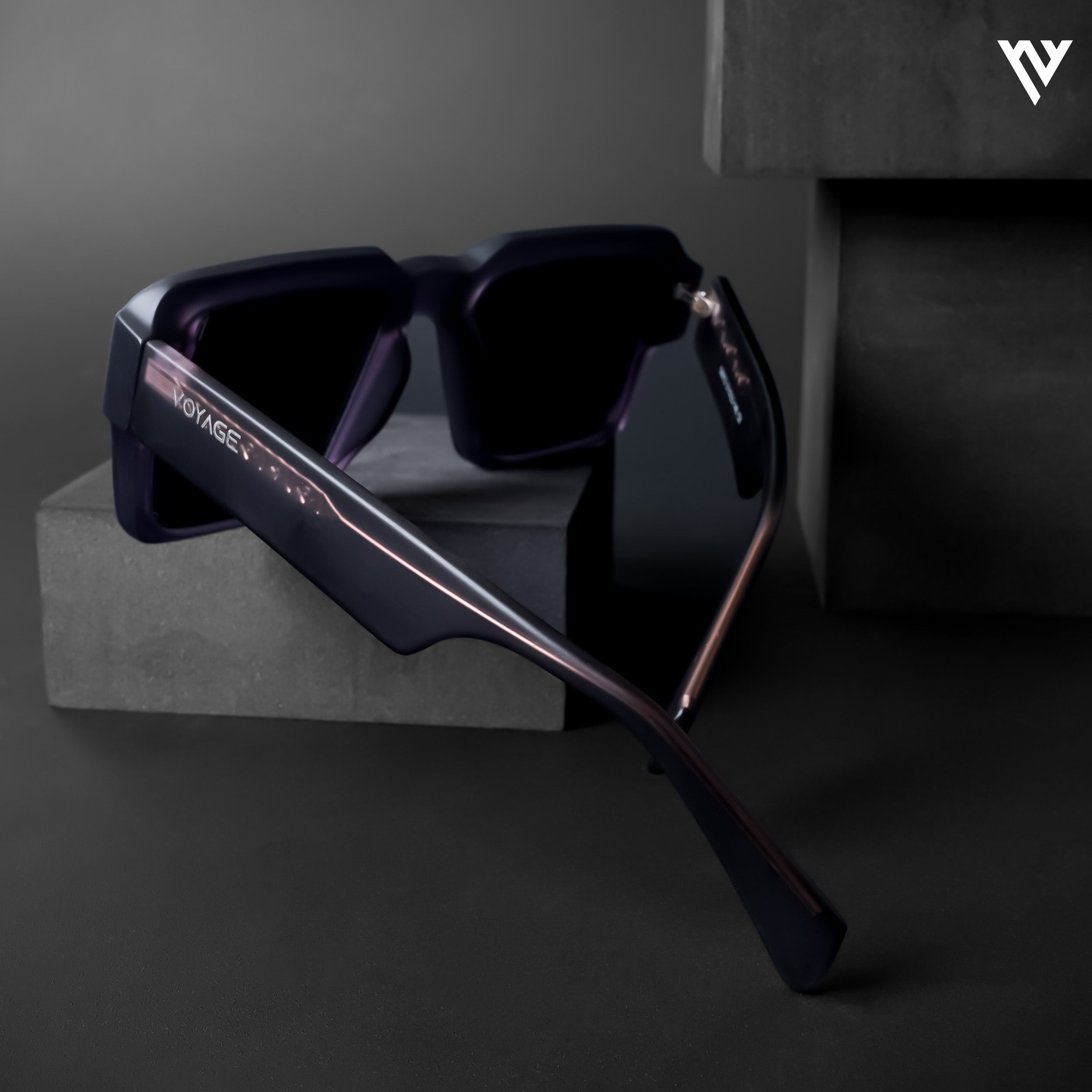 Voyage Exclusive Grey Polarized Wayfarer Sunglasses for Men & Women - PMG4753