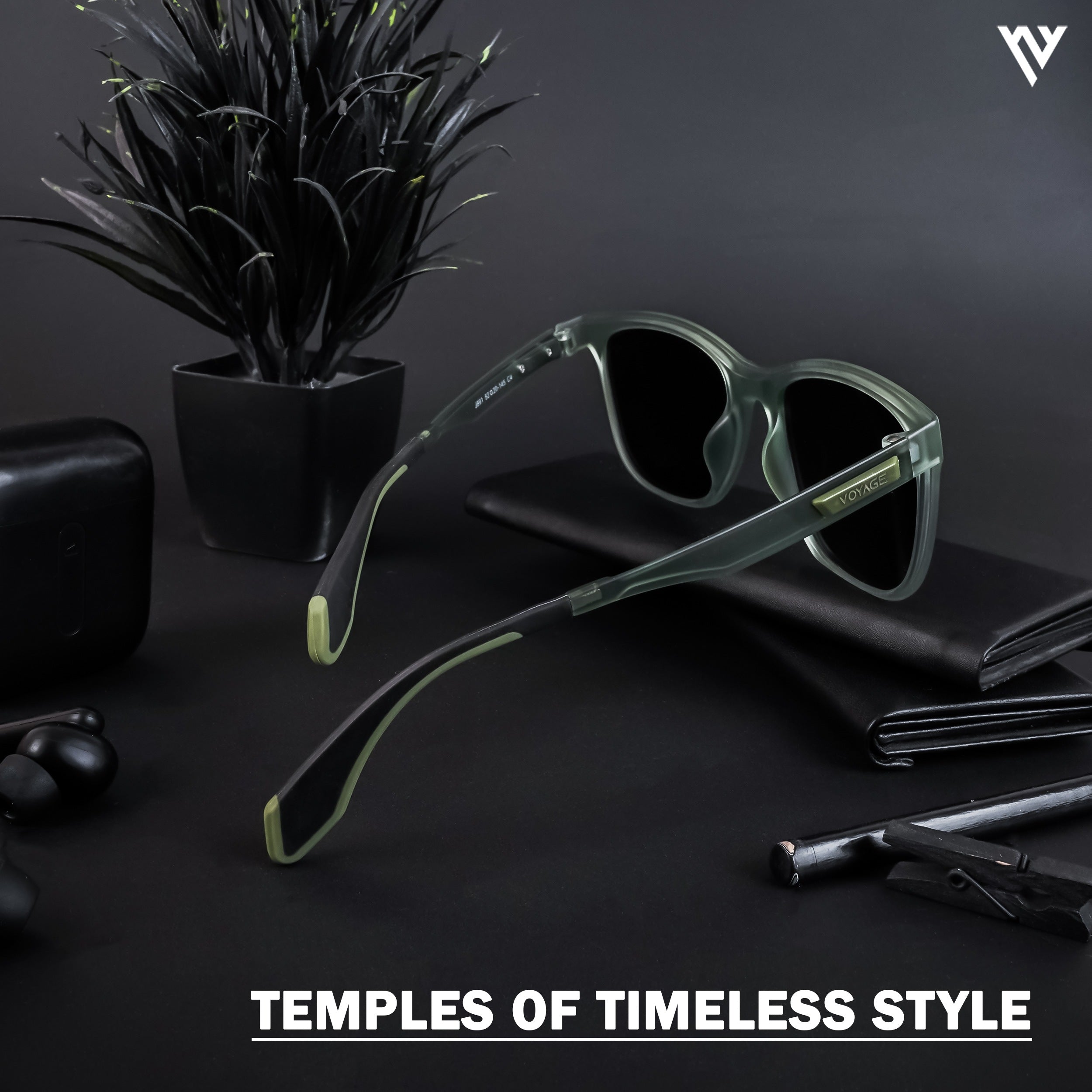 Voyage Exclusive Green Polarized Wayfarer Sunglasses for Men & Women (891PMG4468)