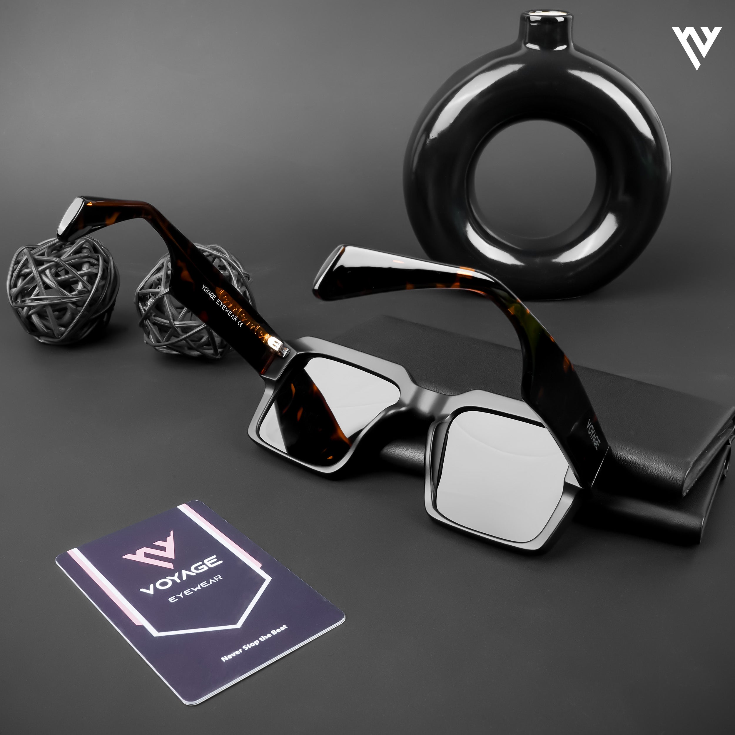 Voyage Exclusive Matt Black Polarized Wayfarer Sunglasses for Men & Women - PMG4751