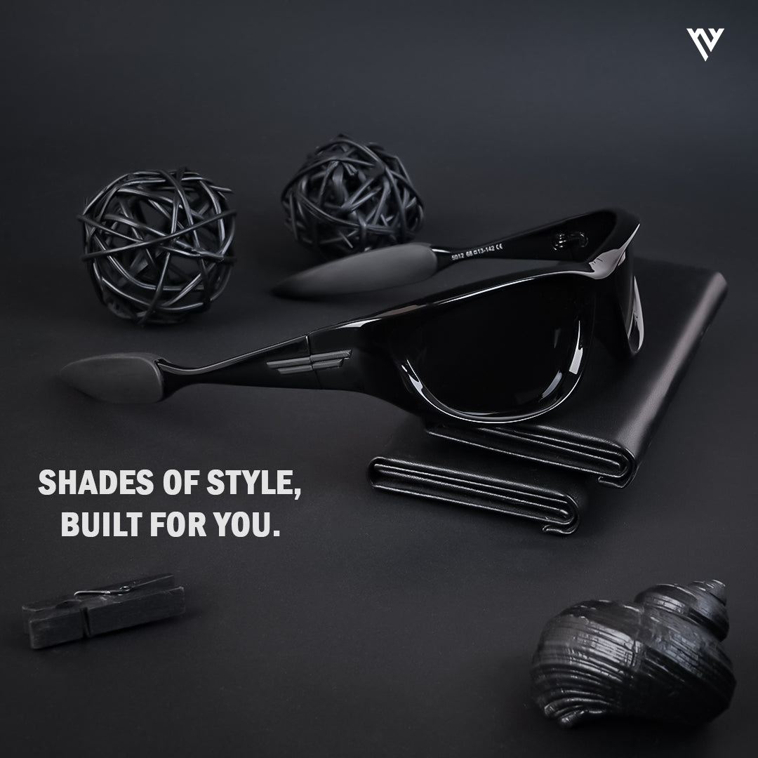 Voyage Exclusive Black Polarized Sunglasses for Men & Women - PMG4020