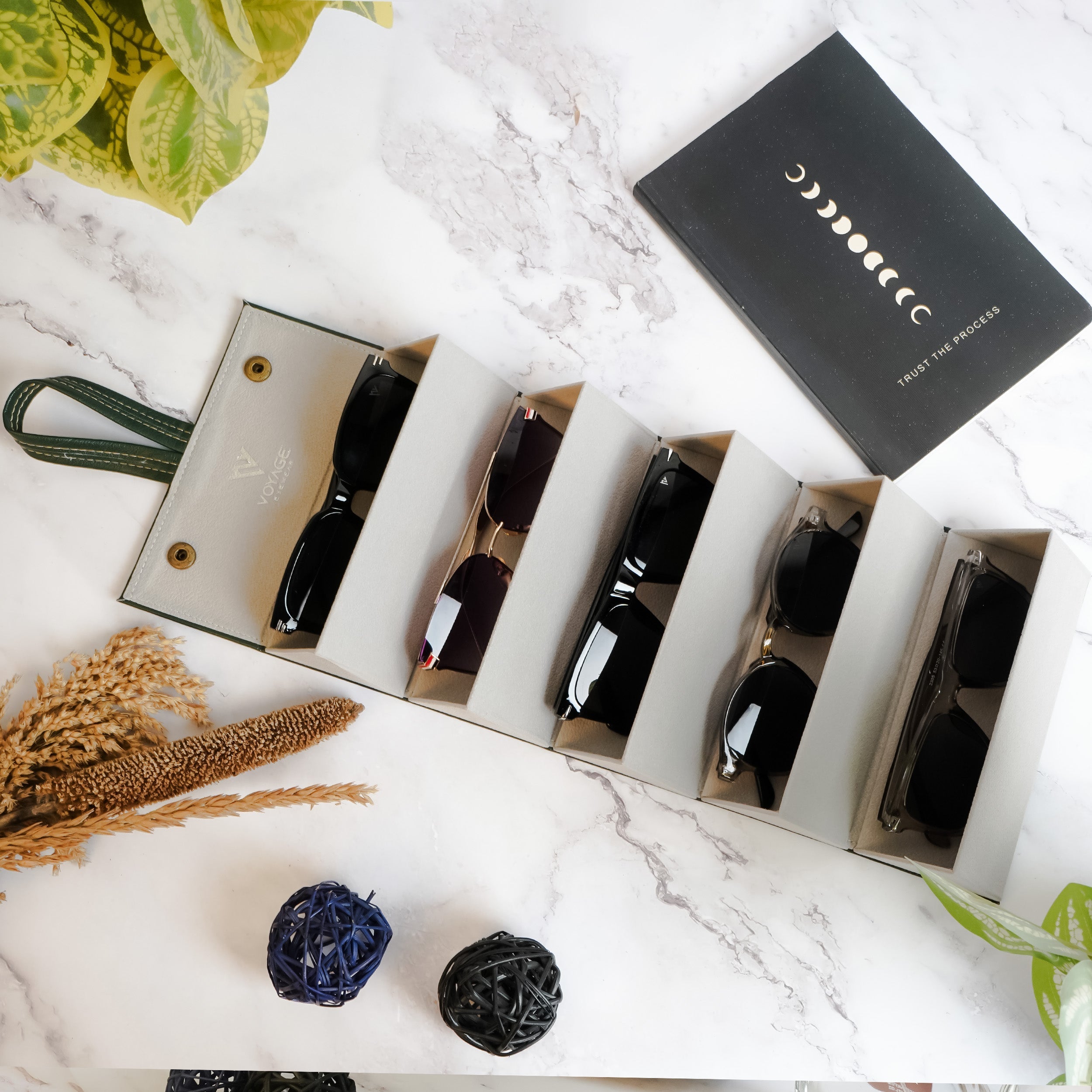 Voyage Green Sunglasses or Eyeglasses Storage Box