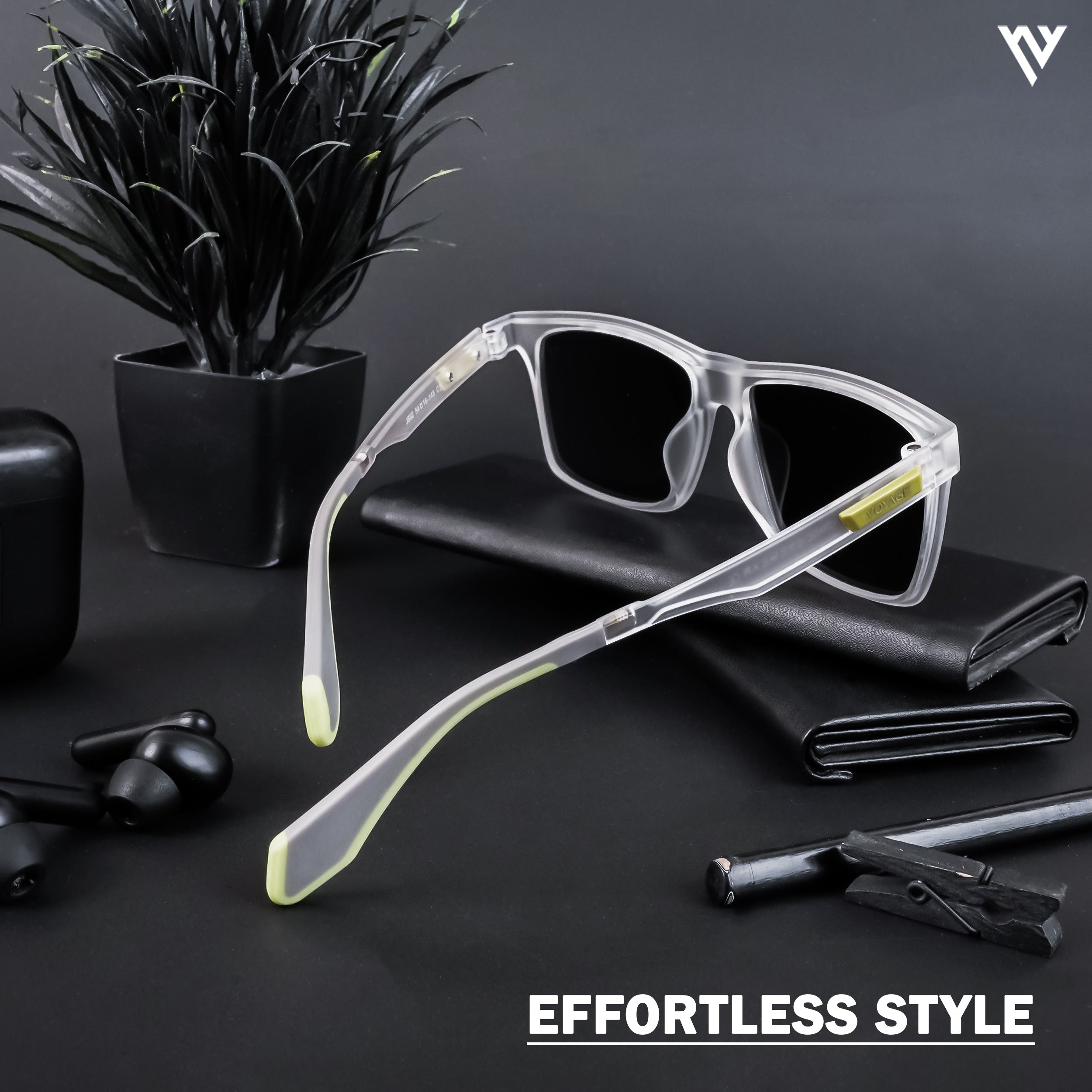 Active Transparent Polarized Wayfarer Sunglasses - PMG4476