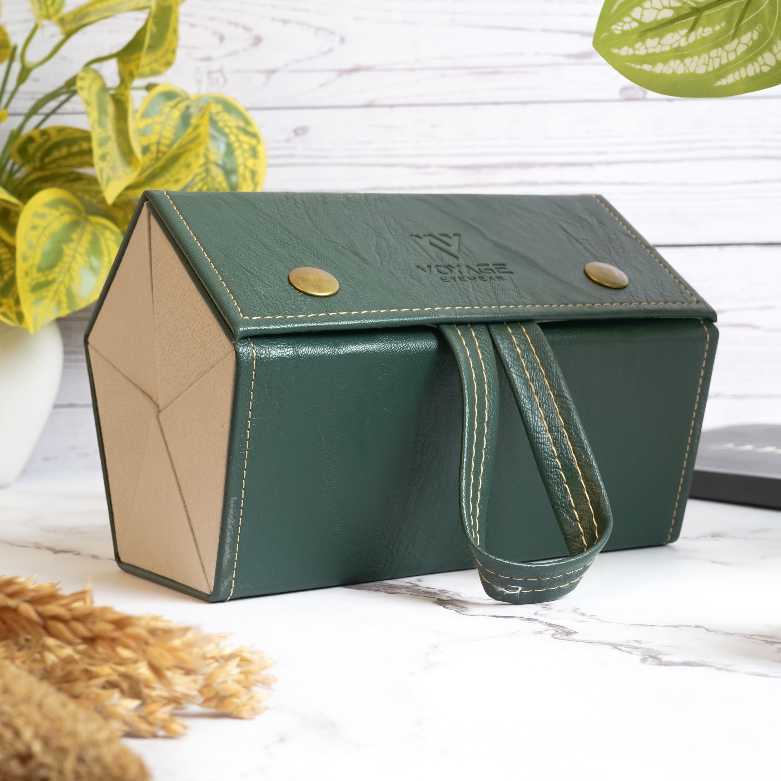 Voyage Green Sunglasses or Eyeglasses Storage Box