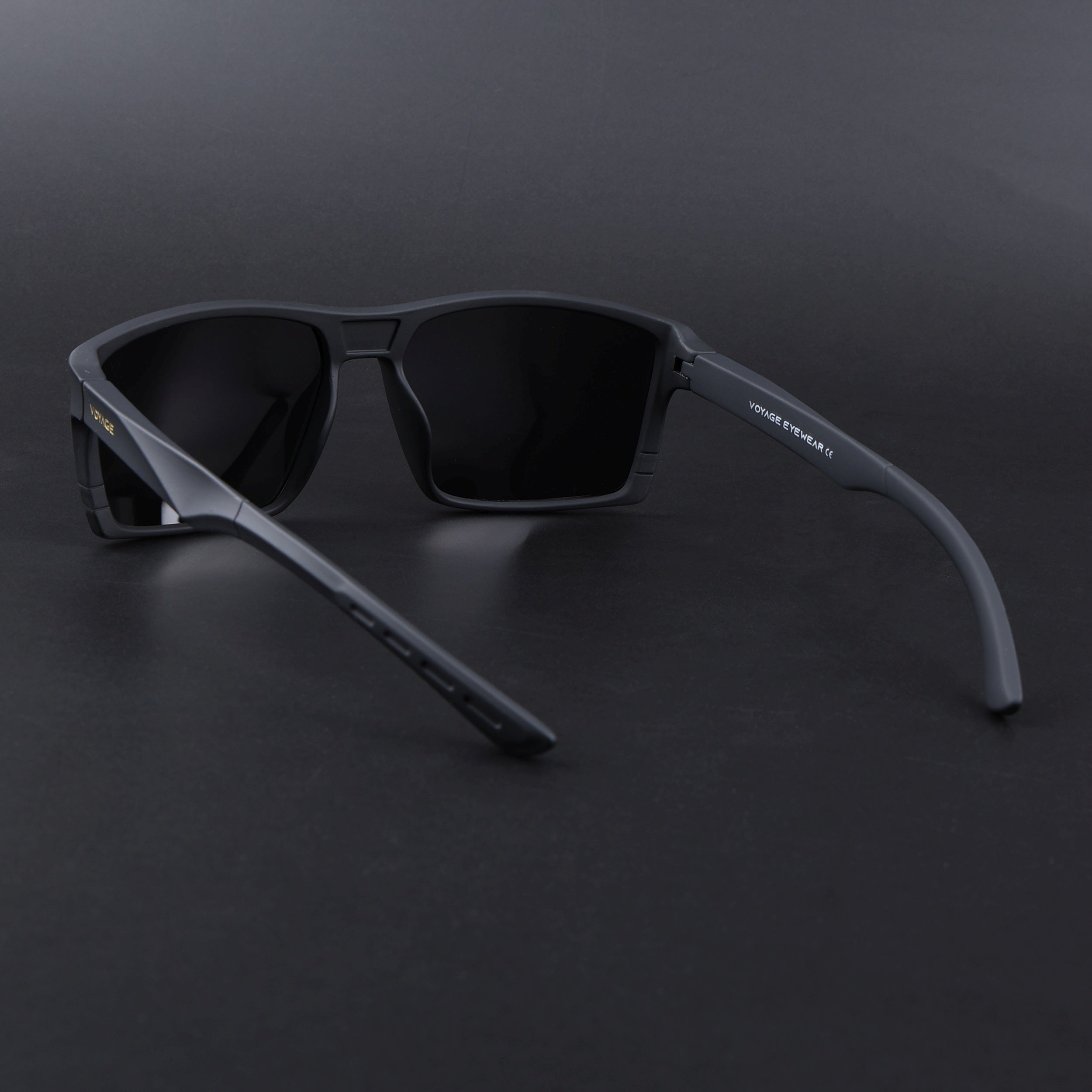 Square Polarized Sunglasses | Black Lens | Black Frame - PMG6743