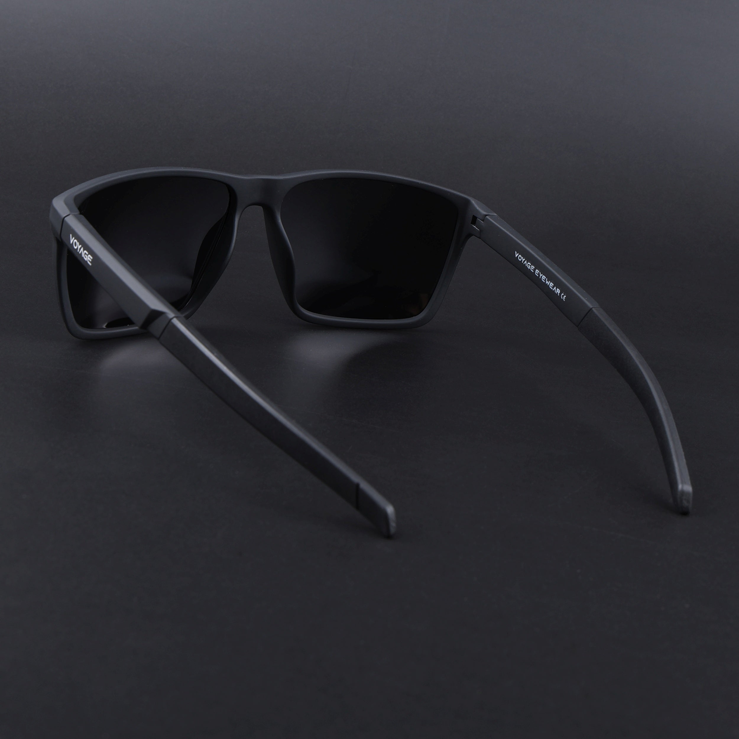 Wayfarer Polarized Sunglasses | Black Lens | Black Frame - PMG6748
