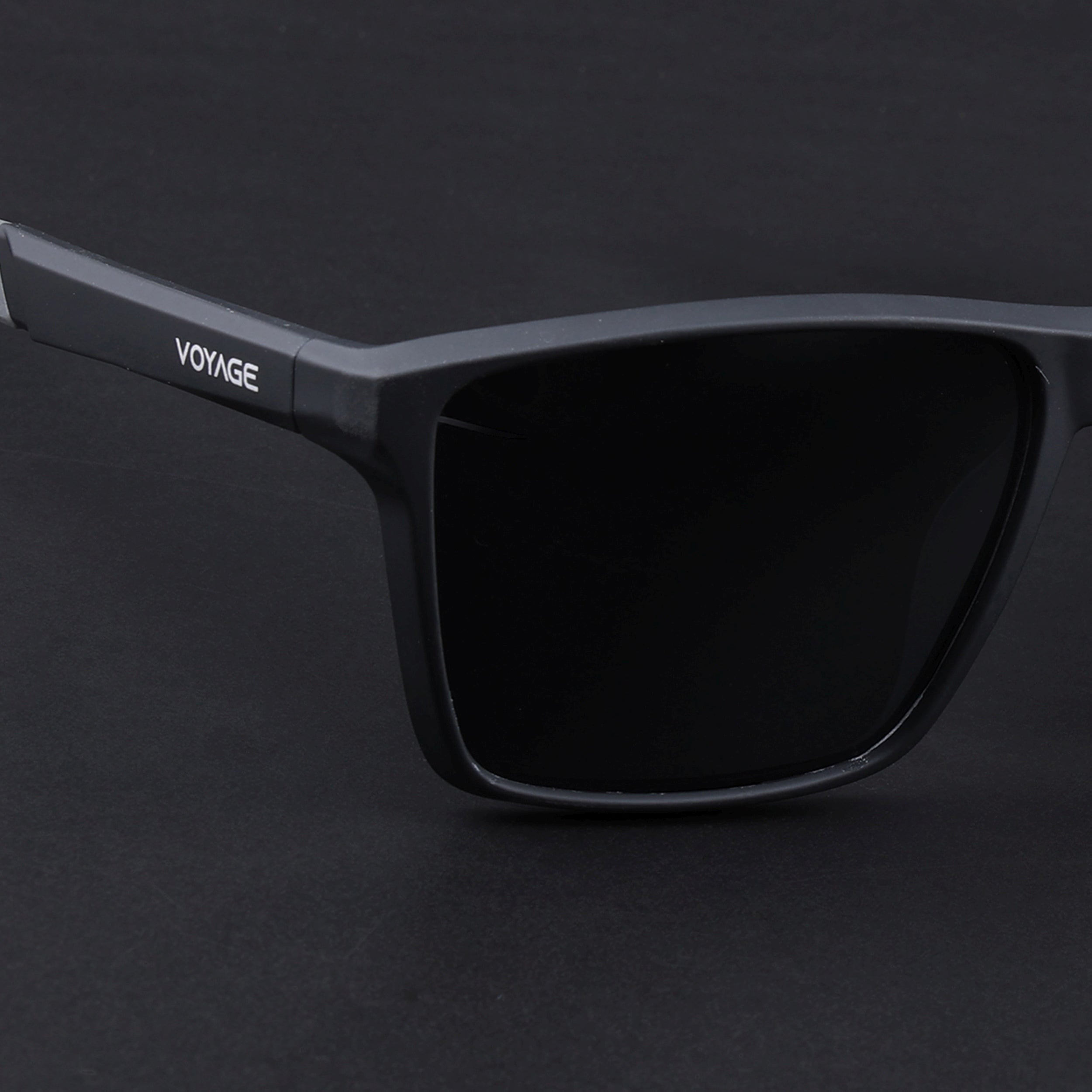 Wayfarer Polarized Sunglasses | Black Lens | Black Frame - PMG6749