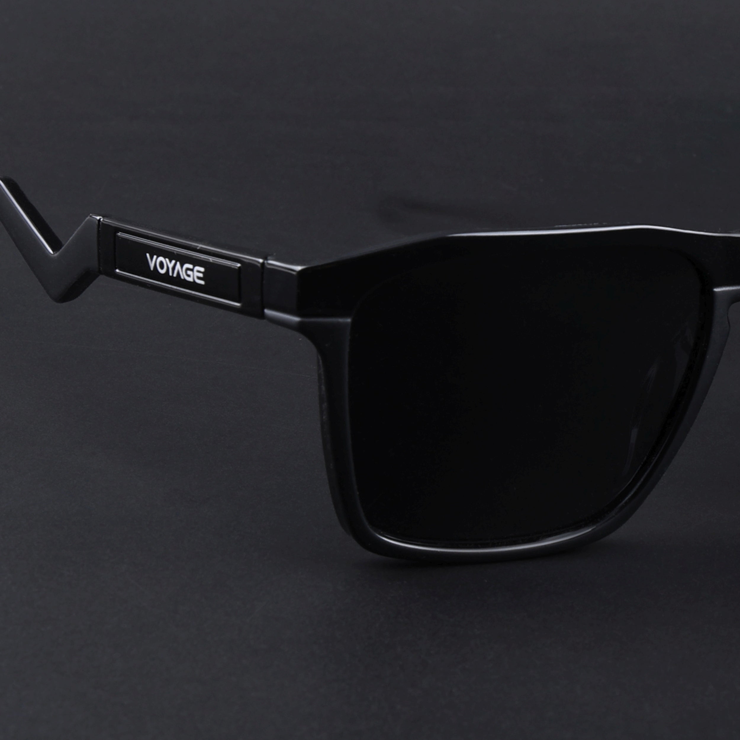 Radar 2.0 | Wayfarer Polarized Sunglasses Black Lens | Shine Black Frame - PMG6753