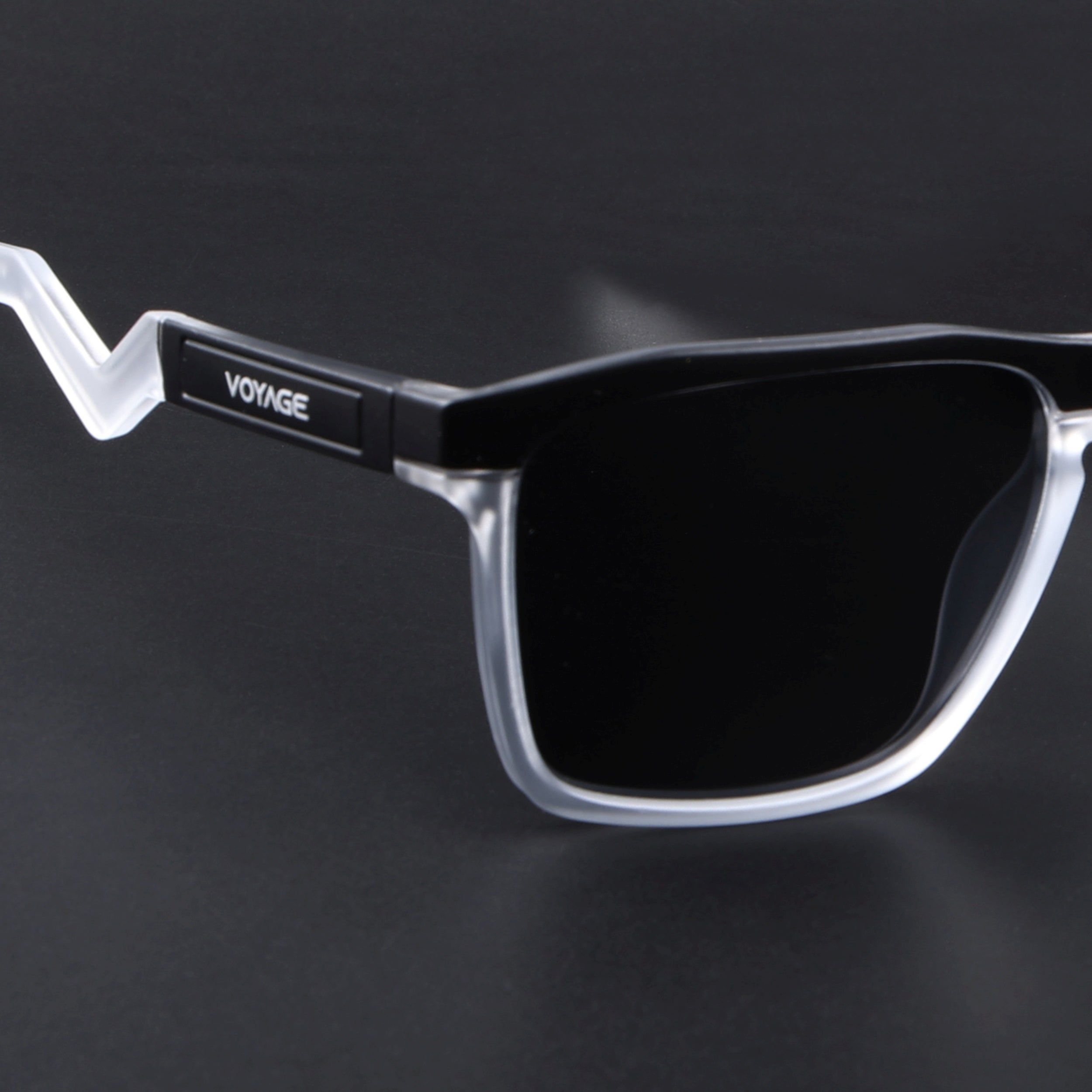 Radar 2.0 | Wayfarer Polarized Sunglasses | Black Lens | Black & Transparent Frame - PMG6755