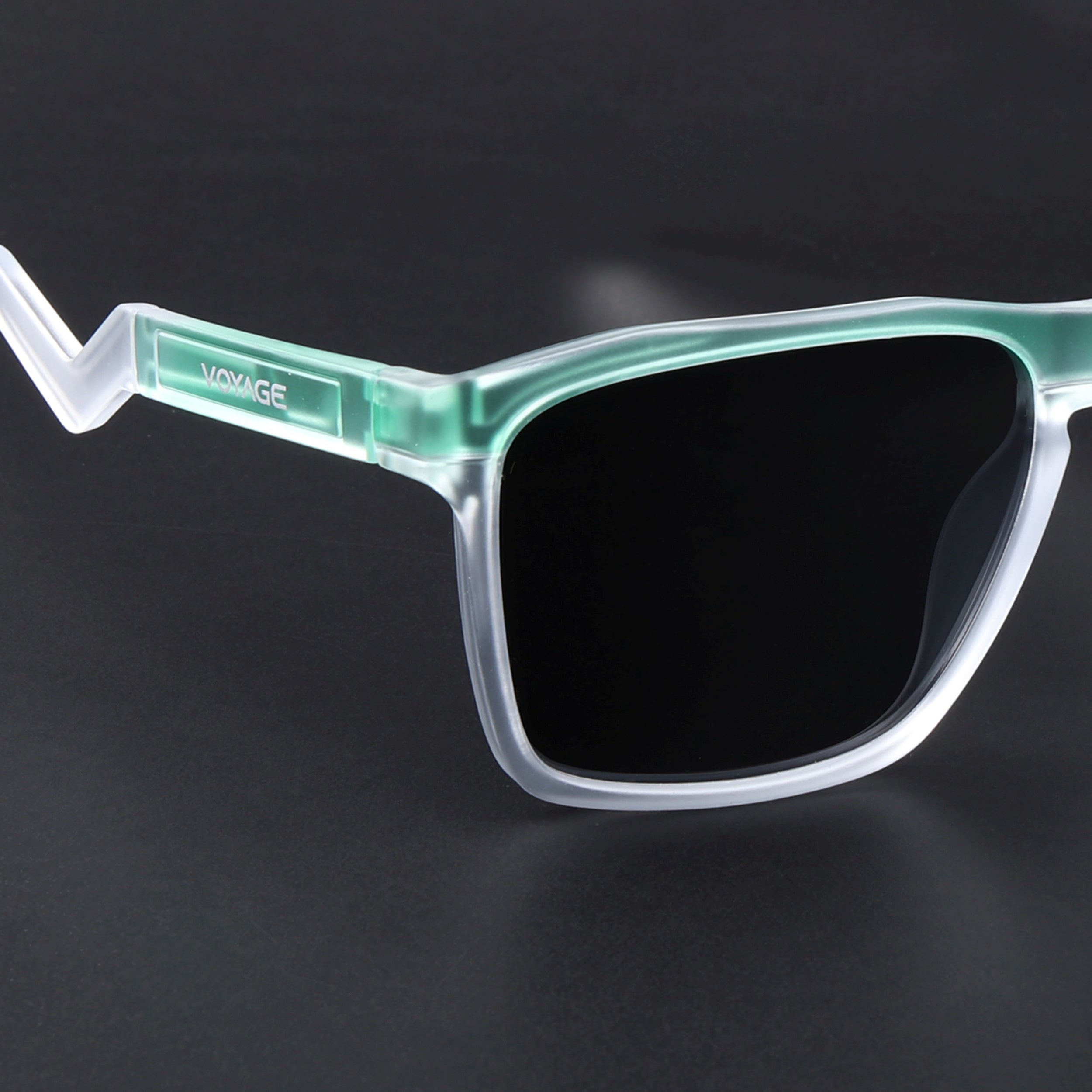 Radar 2.0 | Wayfarer Polarized Sunglasses | Black Lens | Green & Transparent Frame - PMG6757