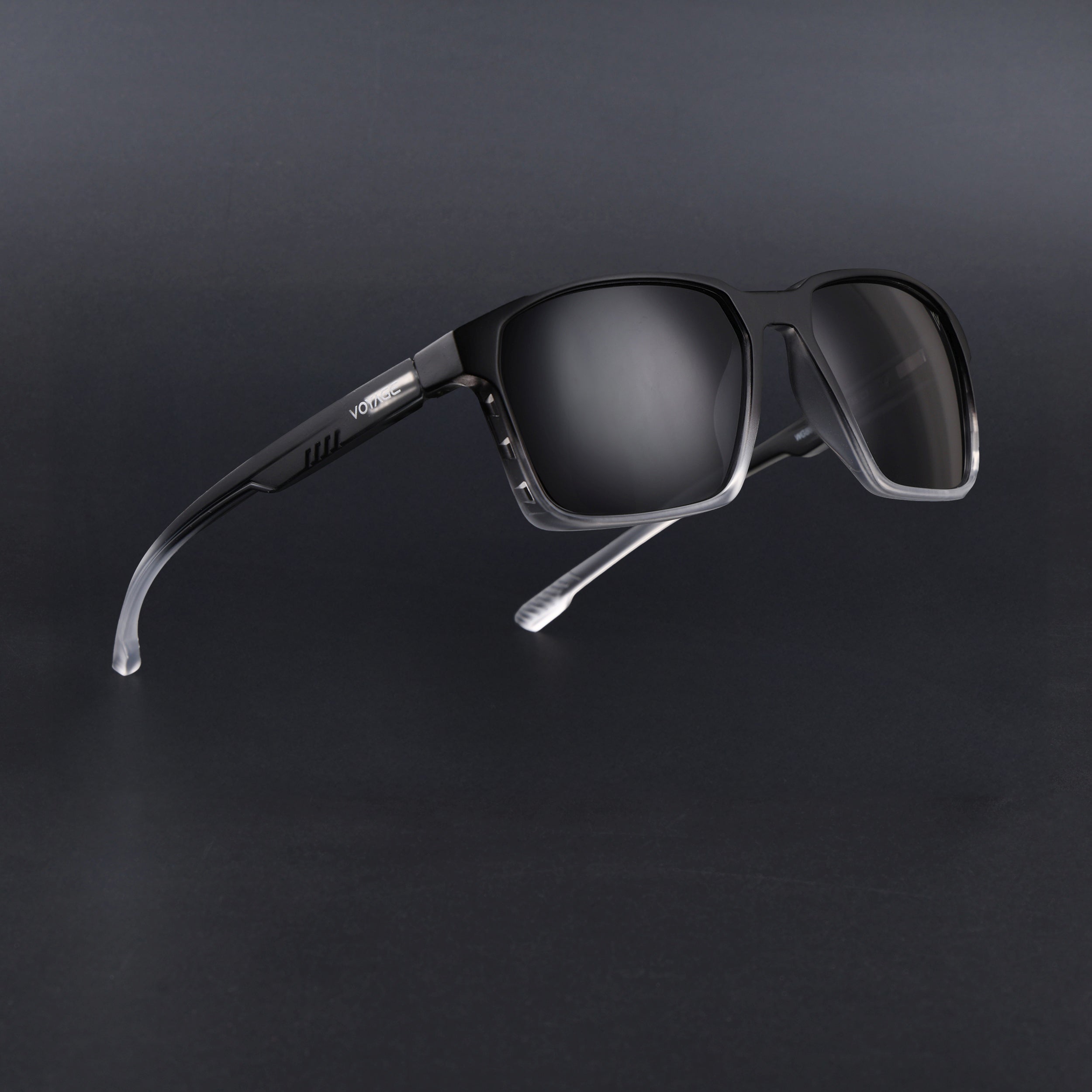 Wayfarer Polarized Sunglasses | Black Lens | Black & White Frame - PMG6761