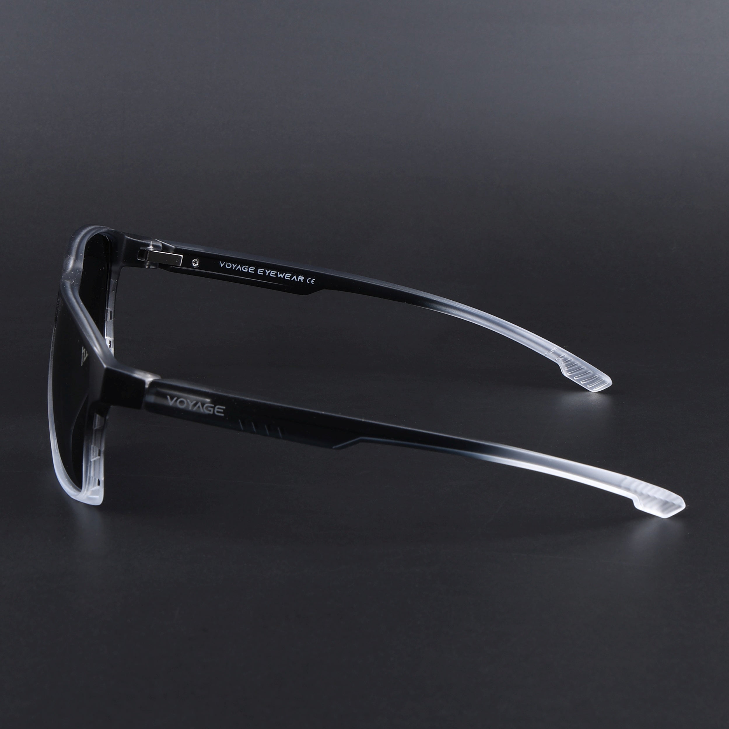 Wayfarer Polarized Sunglasses | Black Lens | Black & White Frame - PMG6761