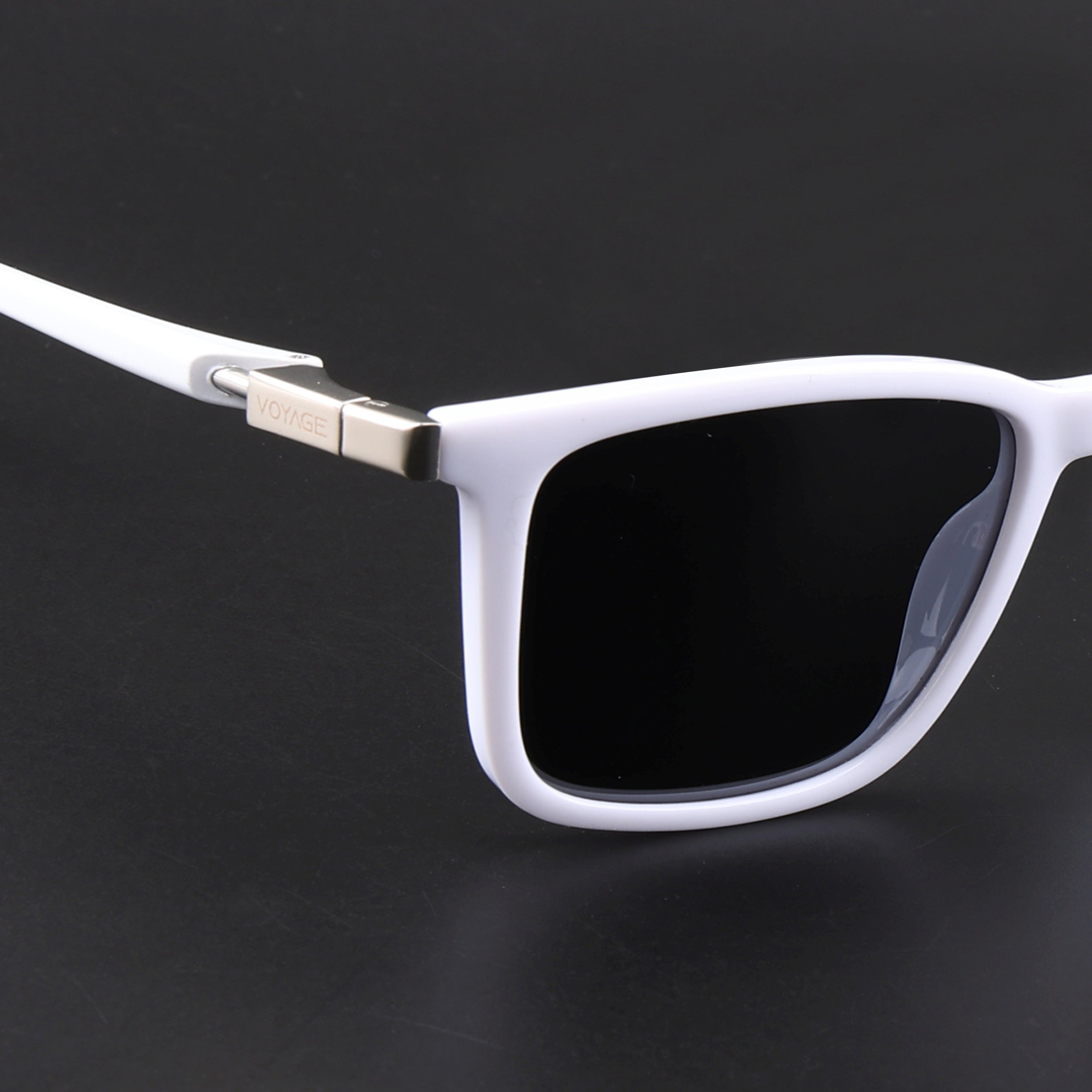 Beast | White Polarized Square Sunglasses | PMG6636