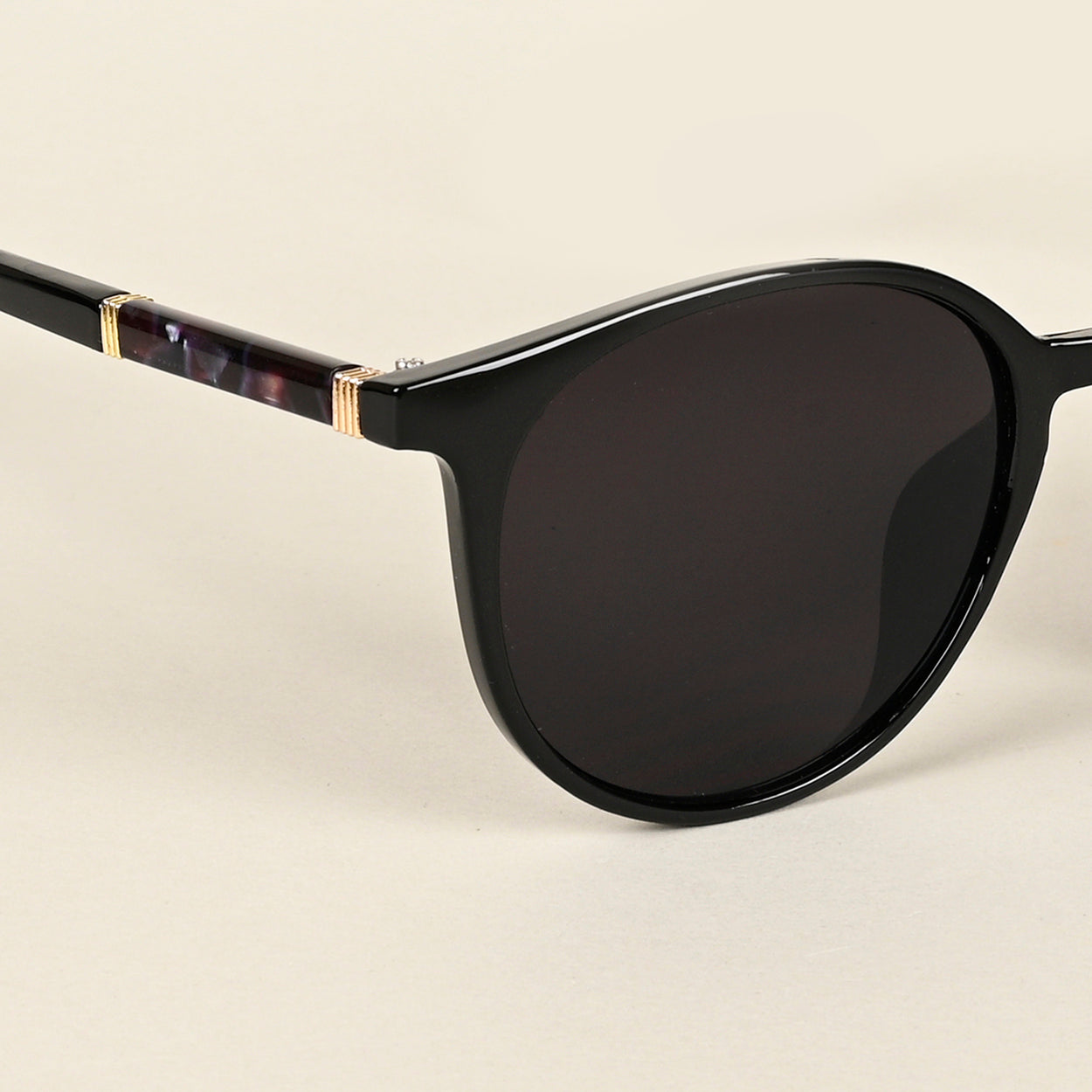 Voyage Black Round Sunglasses for Women - MG4267