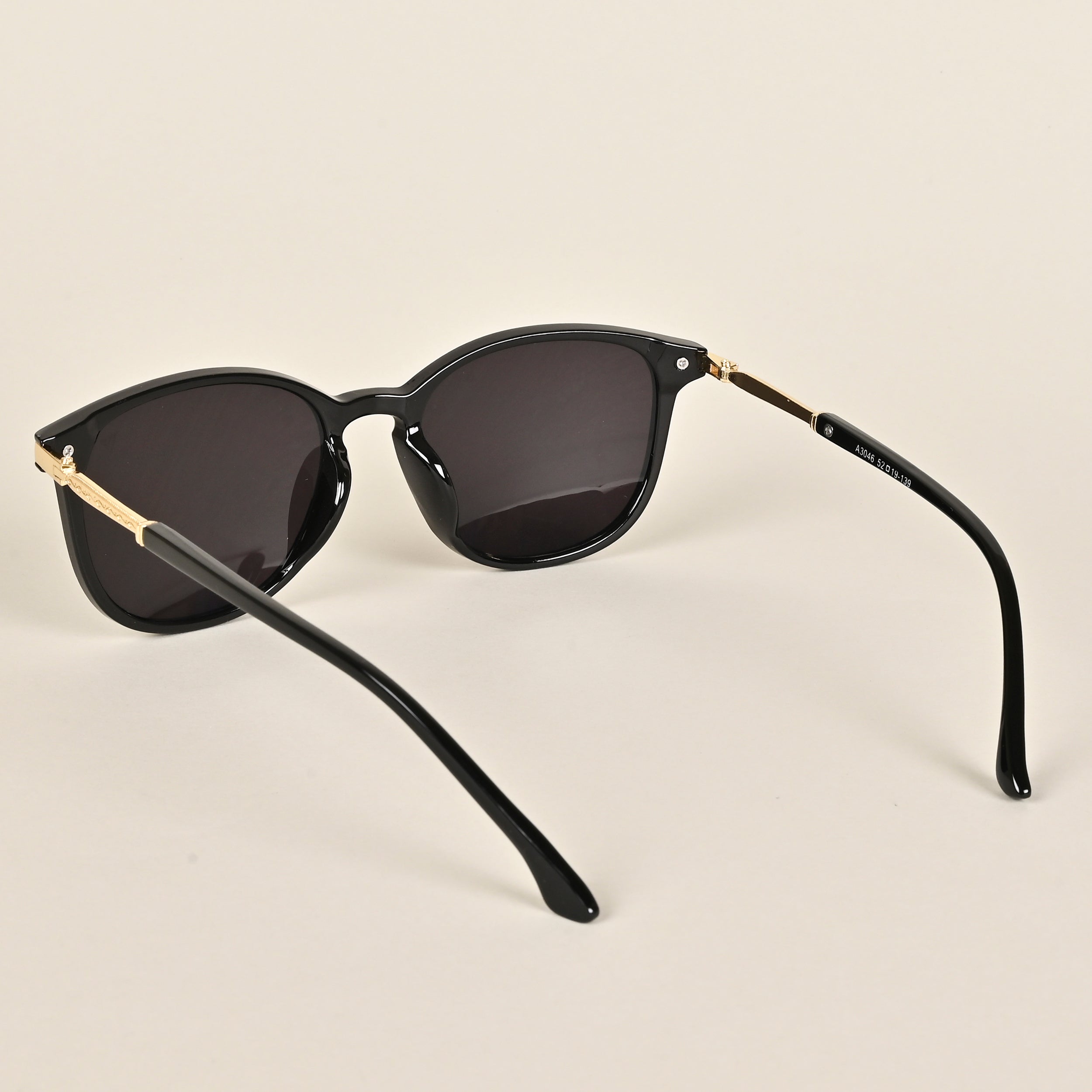 Voyage Black Wayfarer Sunglasses MG3182