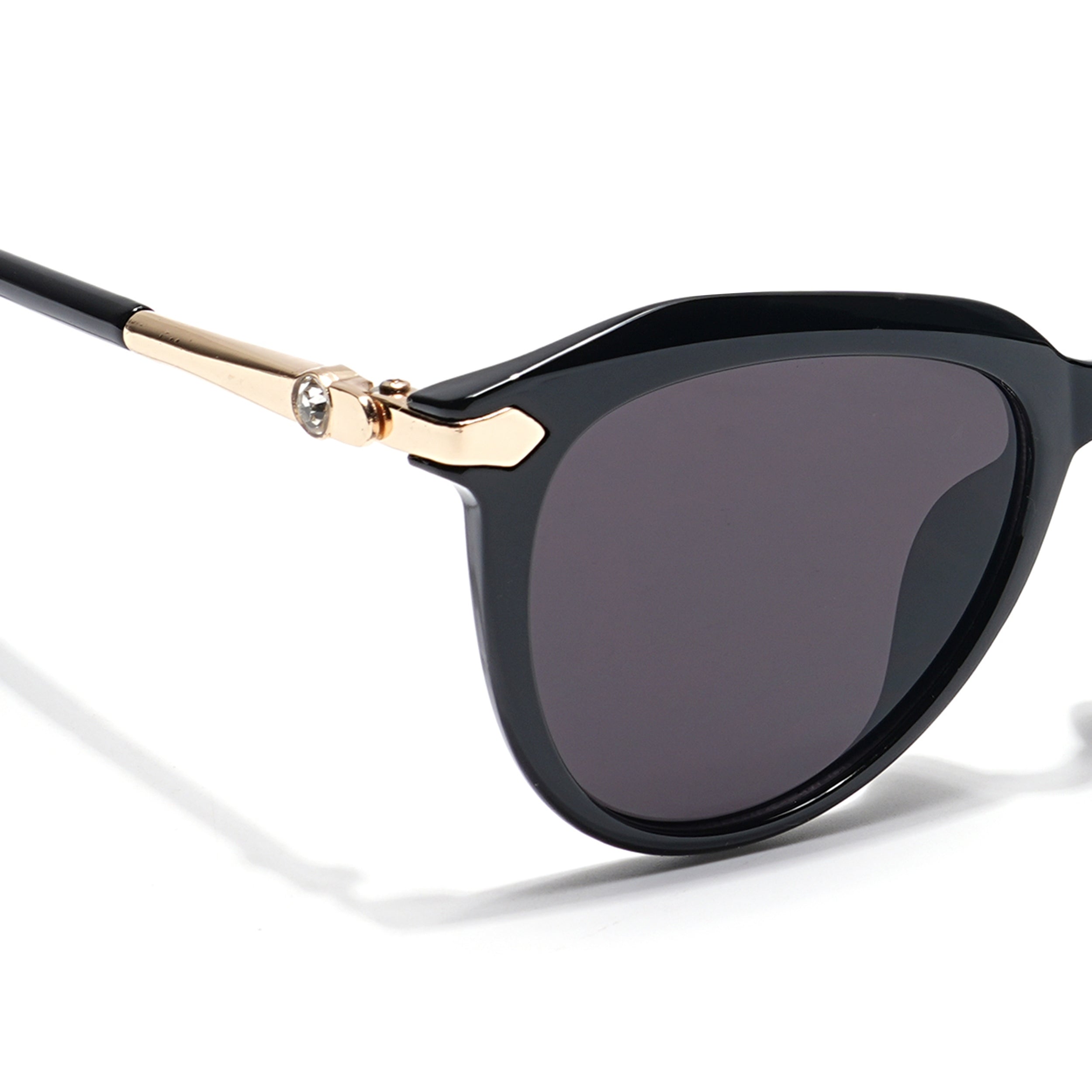 Black Oval Sunglasses - MG4225