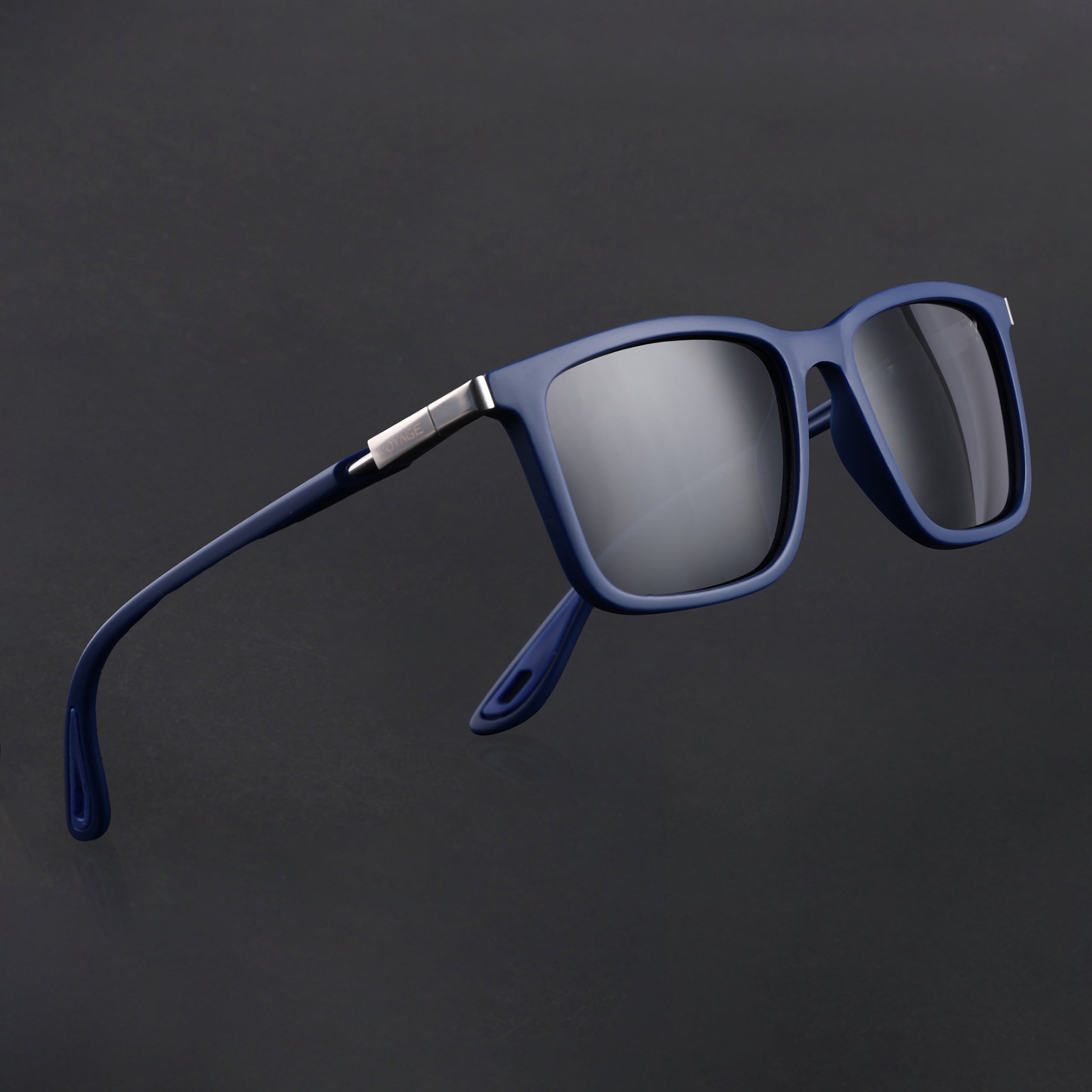 Beast | Blue Polarized Square Sunglasses | PMG6637