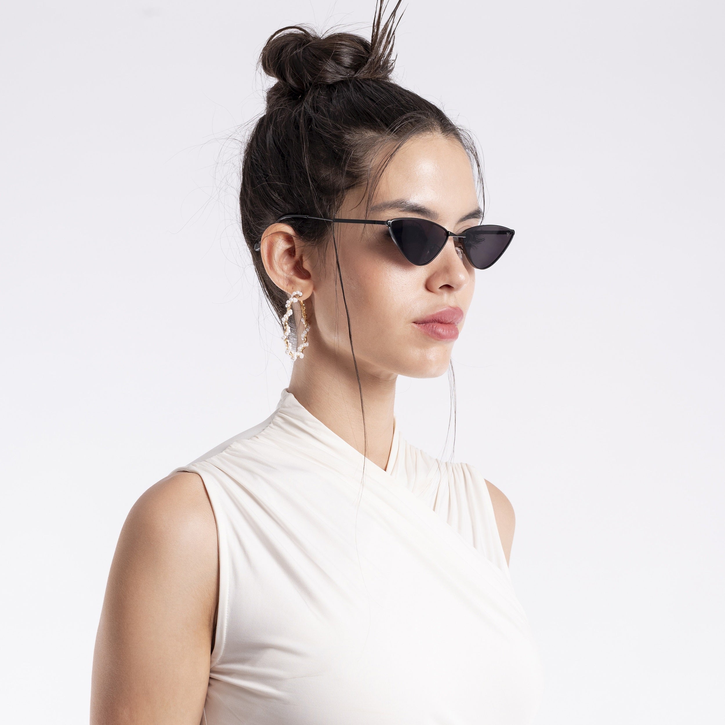 Bella | Black Cateye Sunglasses - MG3437