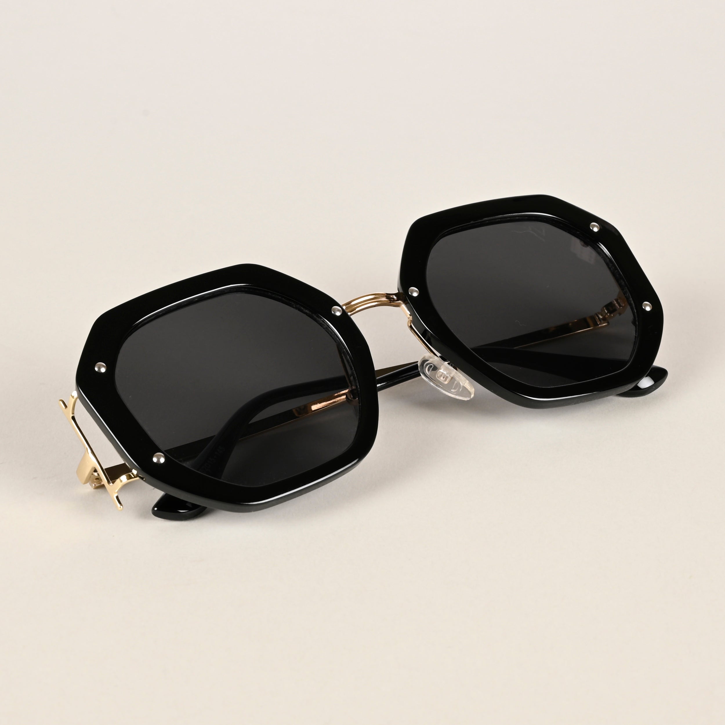 Voyage Black Geometric Sunglasses for Men & Women (315MG4198)