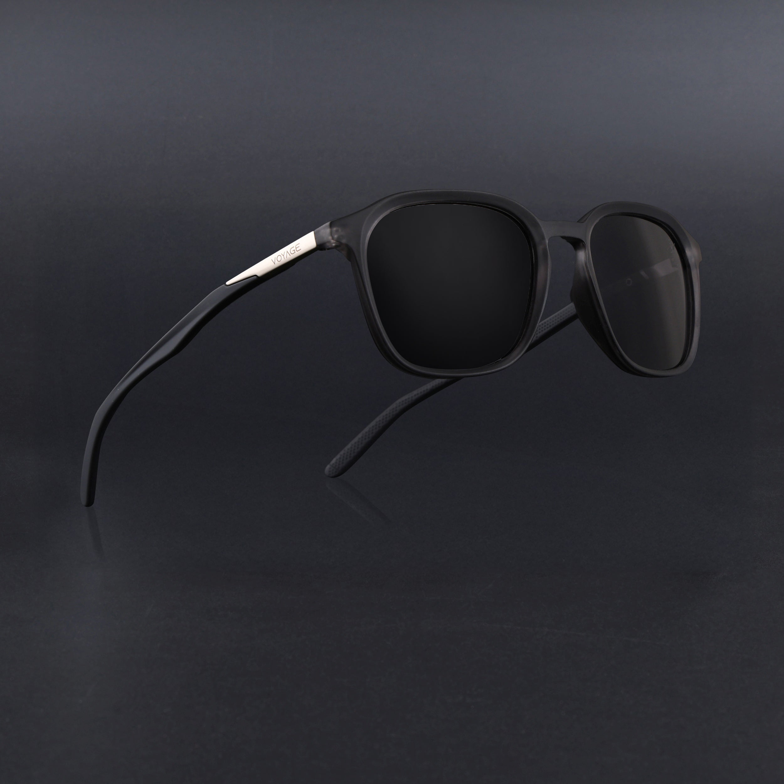 Square Polarized Sunglasses | Black Lens | Grey Frame - PMG6791