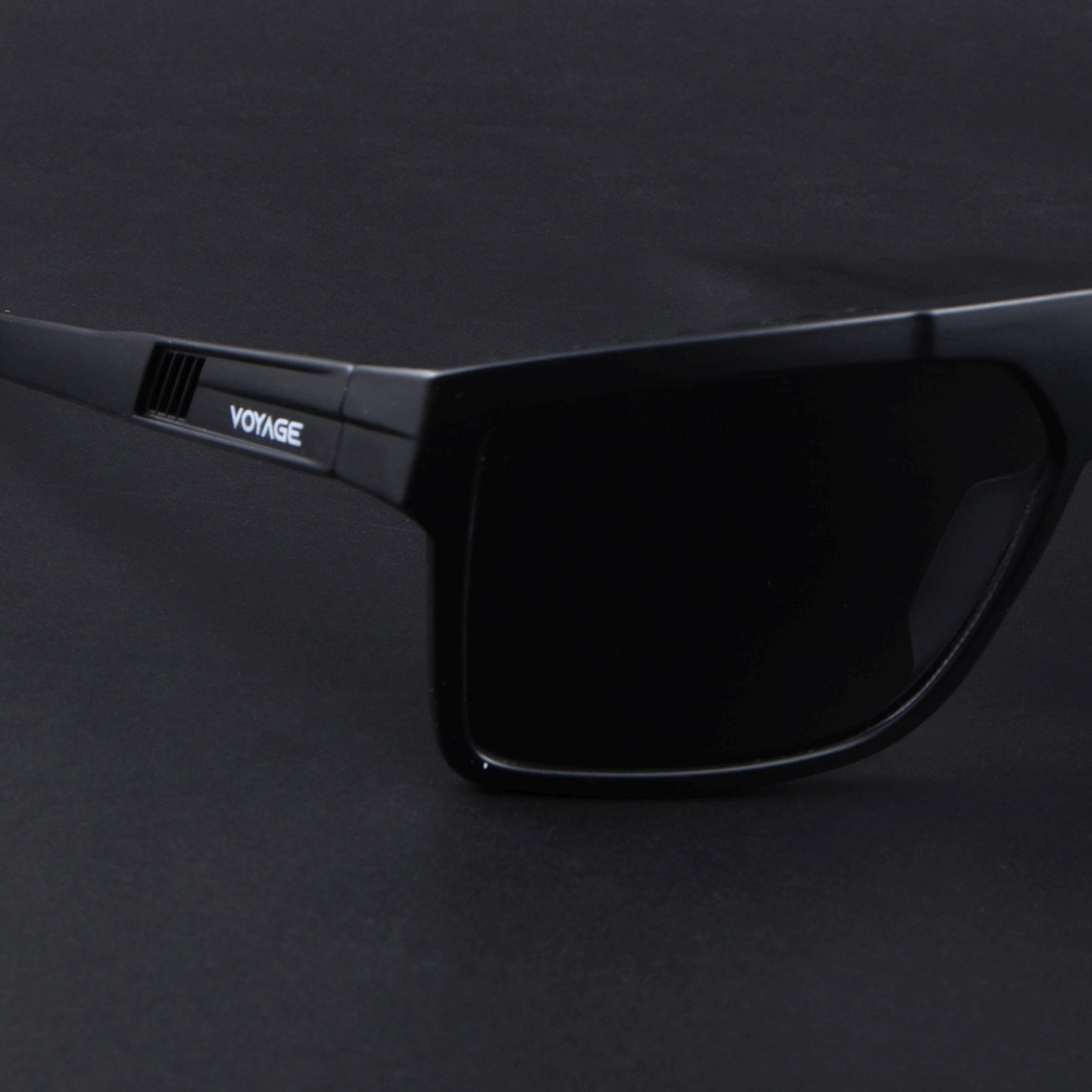 Wayfarer Polarized Sunglasses | Black Lens | Black Frame - PMG6802