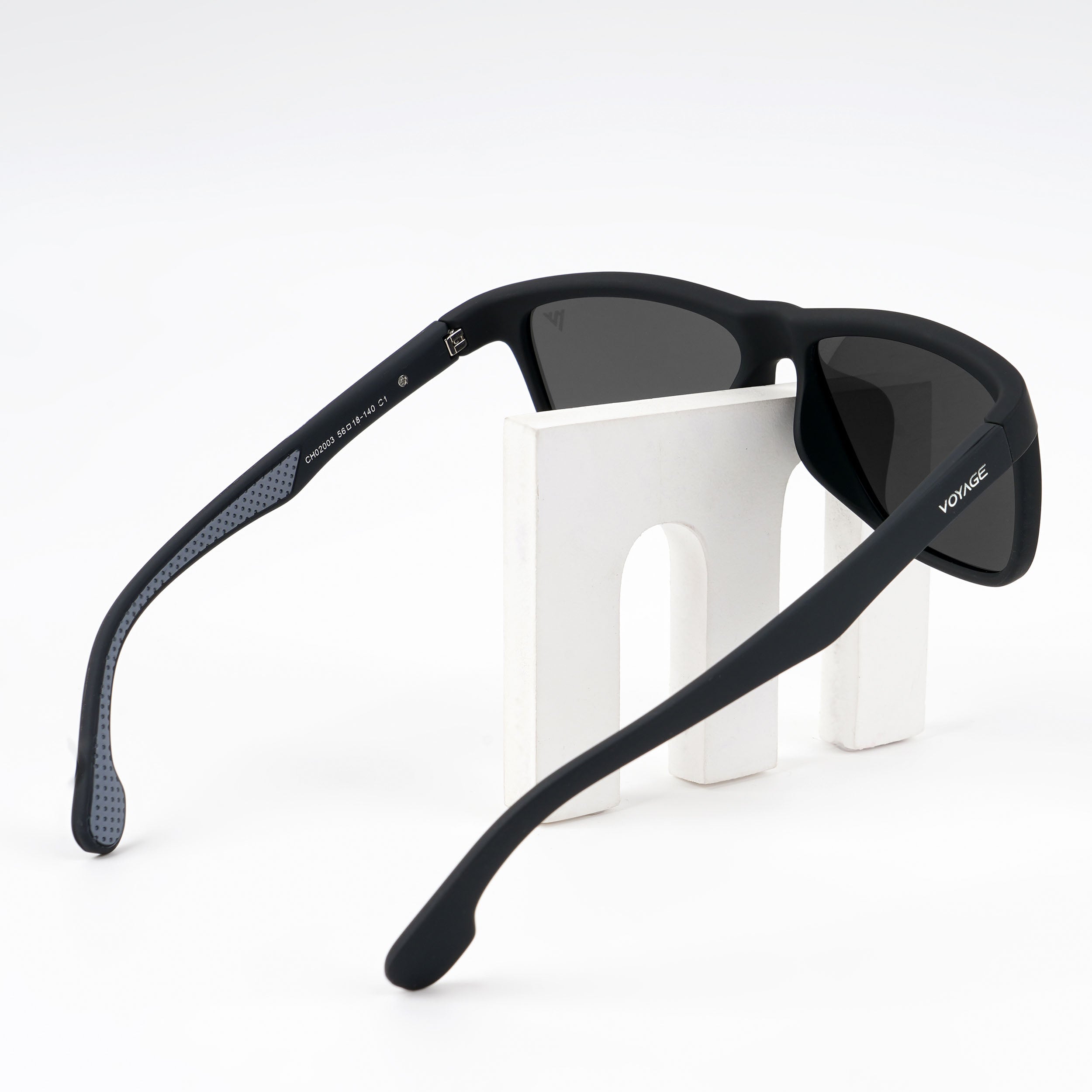 Dunk Matte Black Wayfarer Polarized Sunglasses | Black Lens - PMG5254