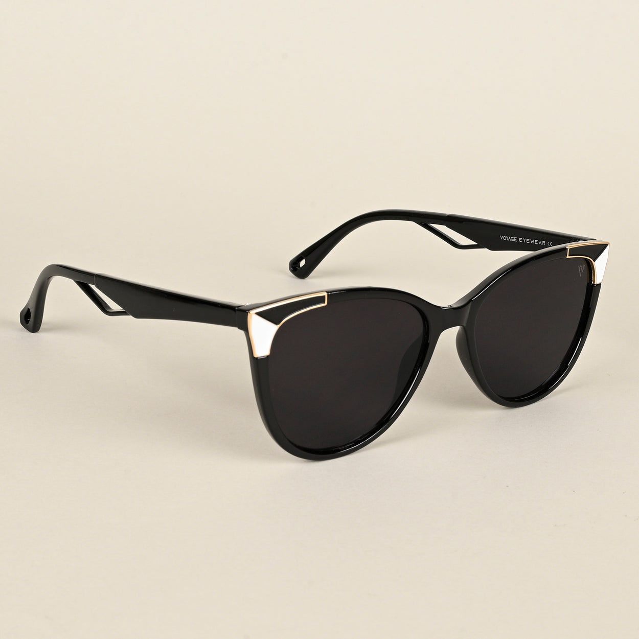Voyage Black Cateye Sunglasses for Women (W9056MG4228)