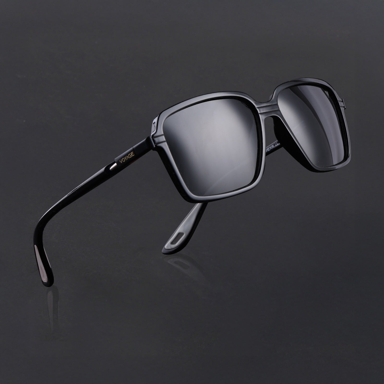 Hydra | Matt Black Polarized Square Sunglasses | PMG6654